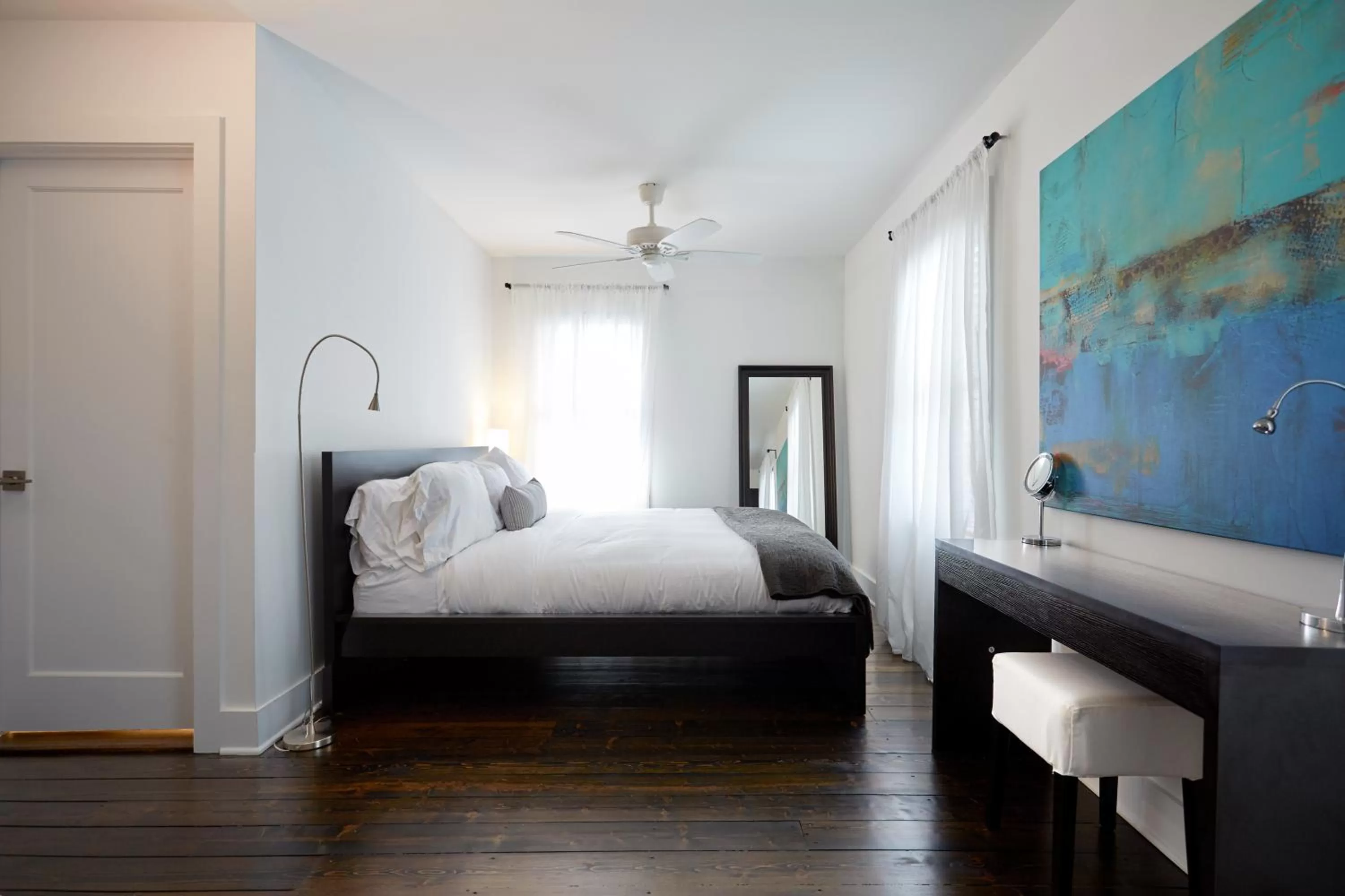 Bed in Station Inn Pawling