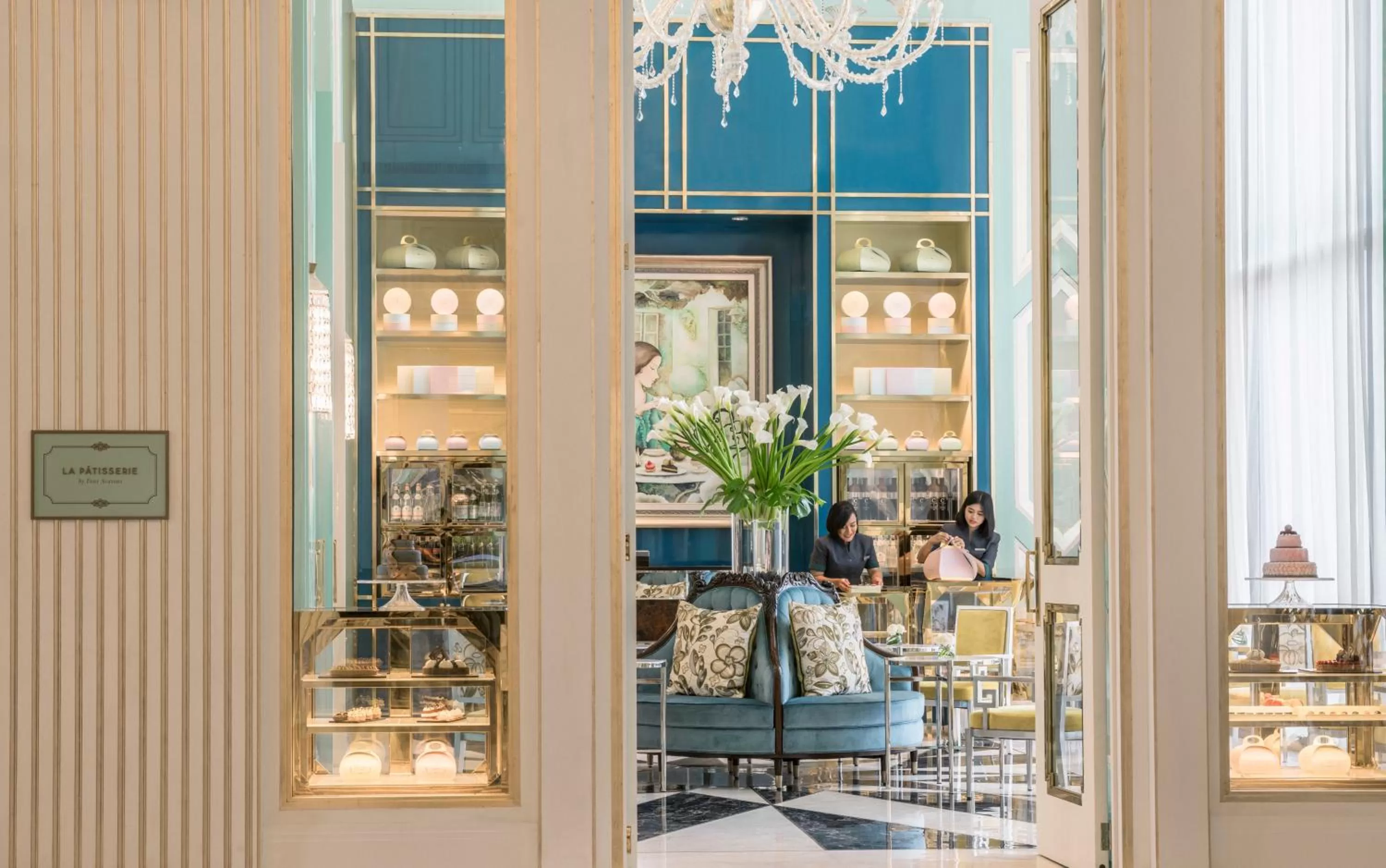 Restaurant/places to eat in Four Seasons Hotel Jakarta