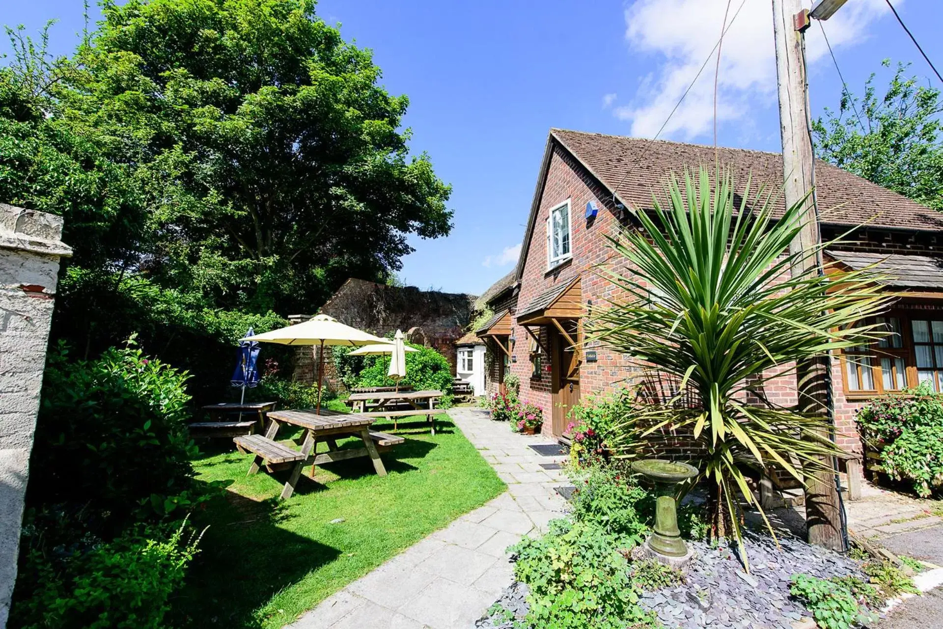 Property Building in Ye Olde Red Lion