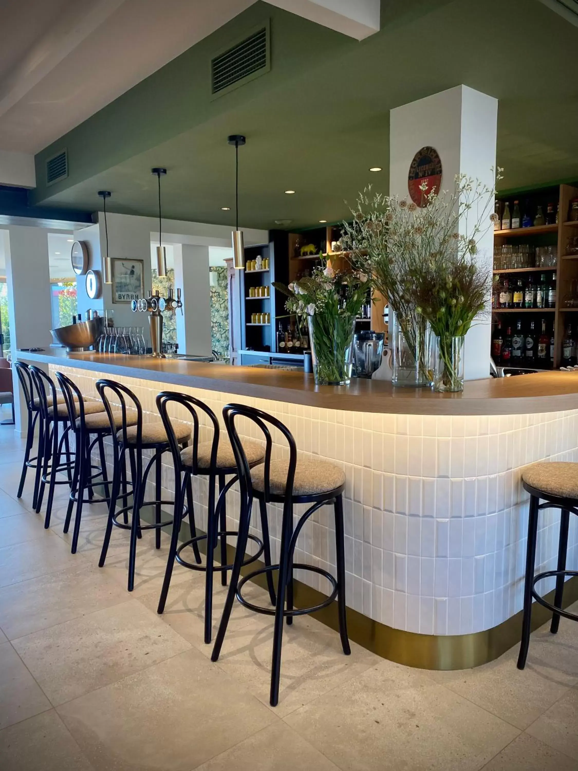 Lounge or bar, Lounge/Bar in La Bellevue Bistrot et Chambres d'Hotes