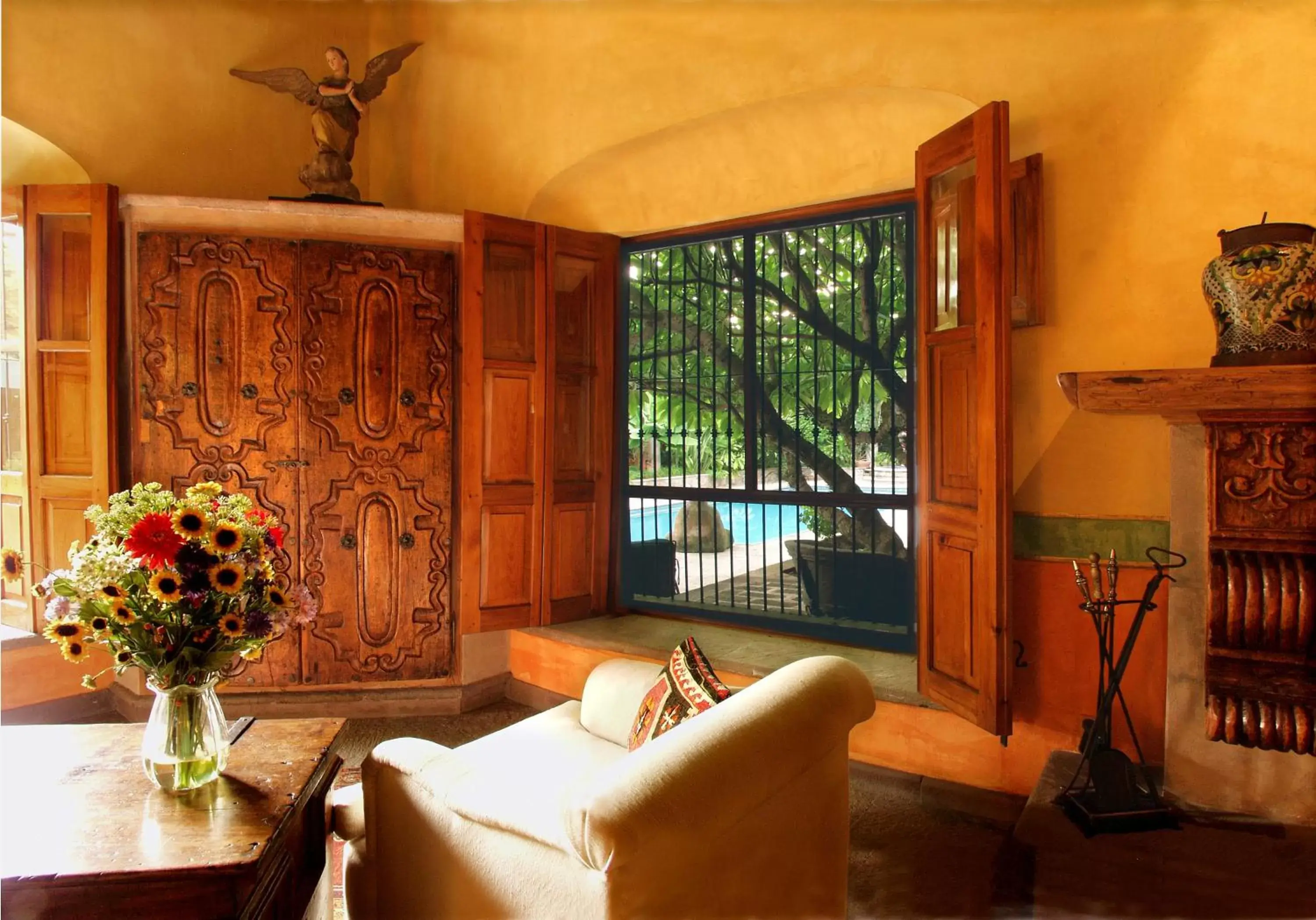 Garden view, Seating Area in Hacienda de los Santos