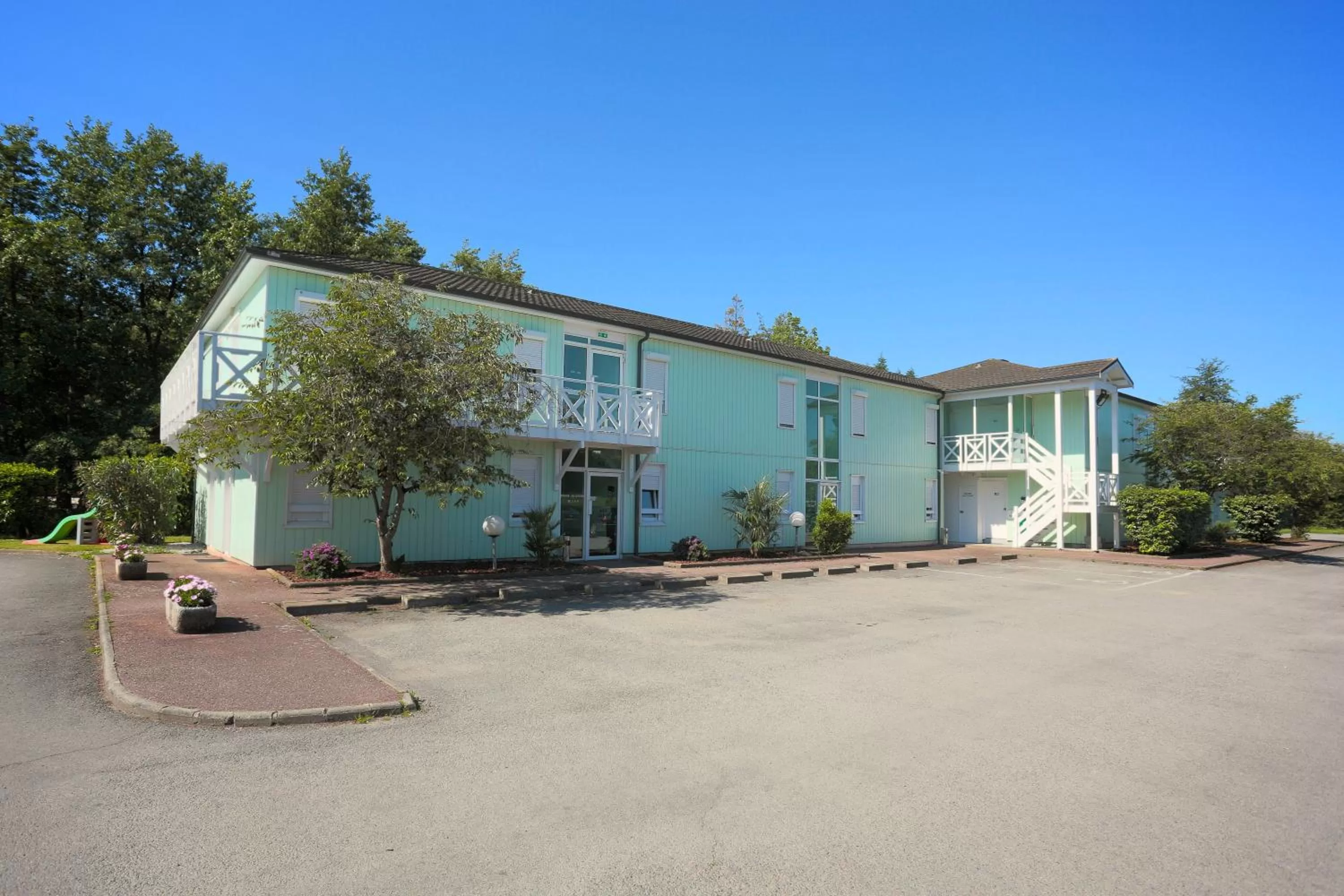 Facade/entrance in Fasthotel Artigues