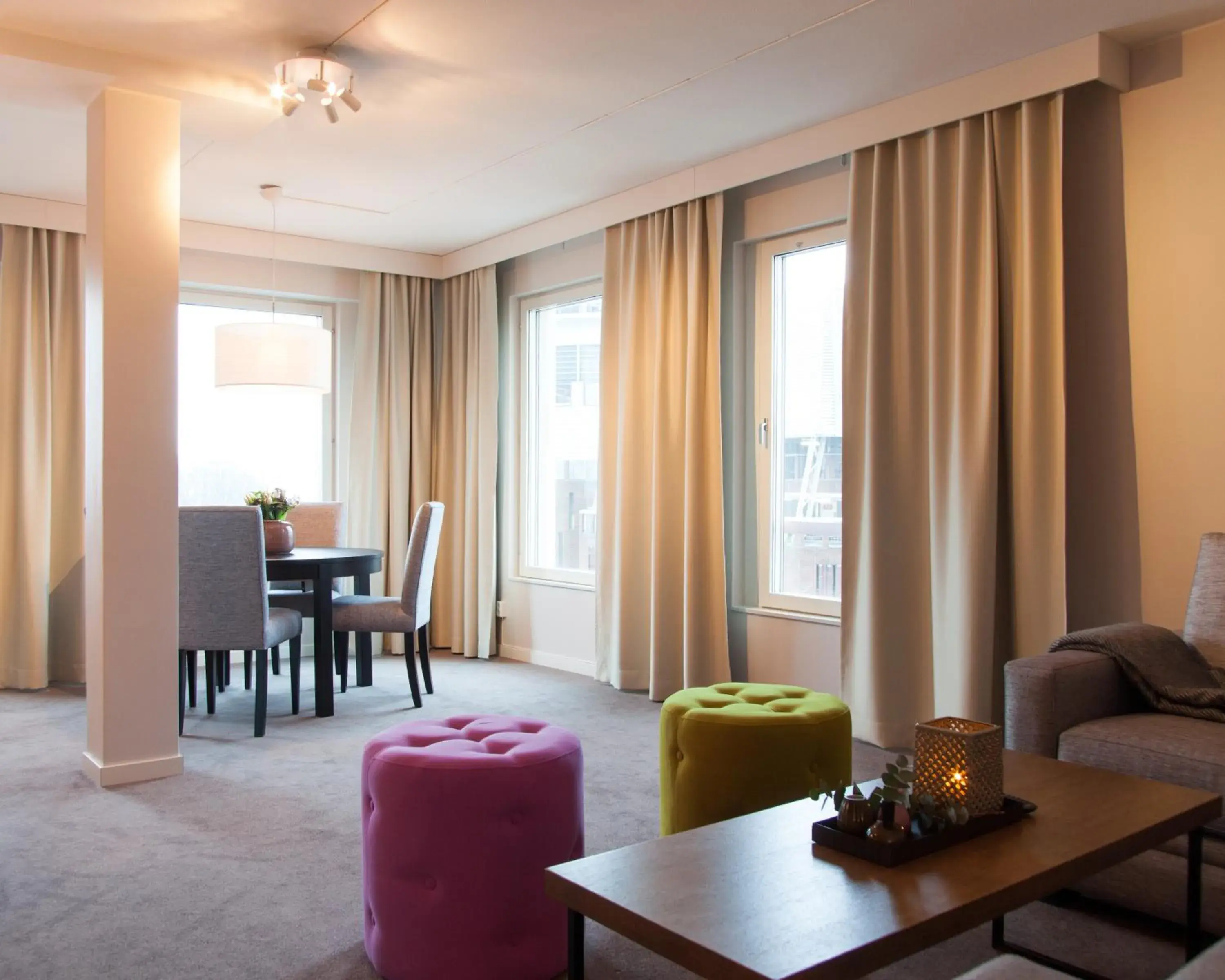 Living room, Seating Area in Best Western Plus Hotel Plaza