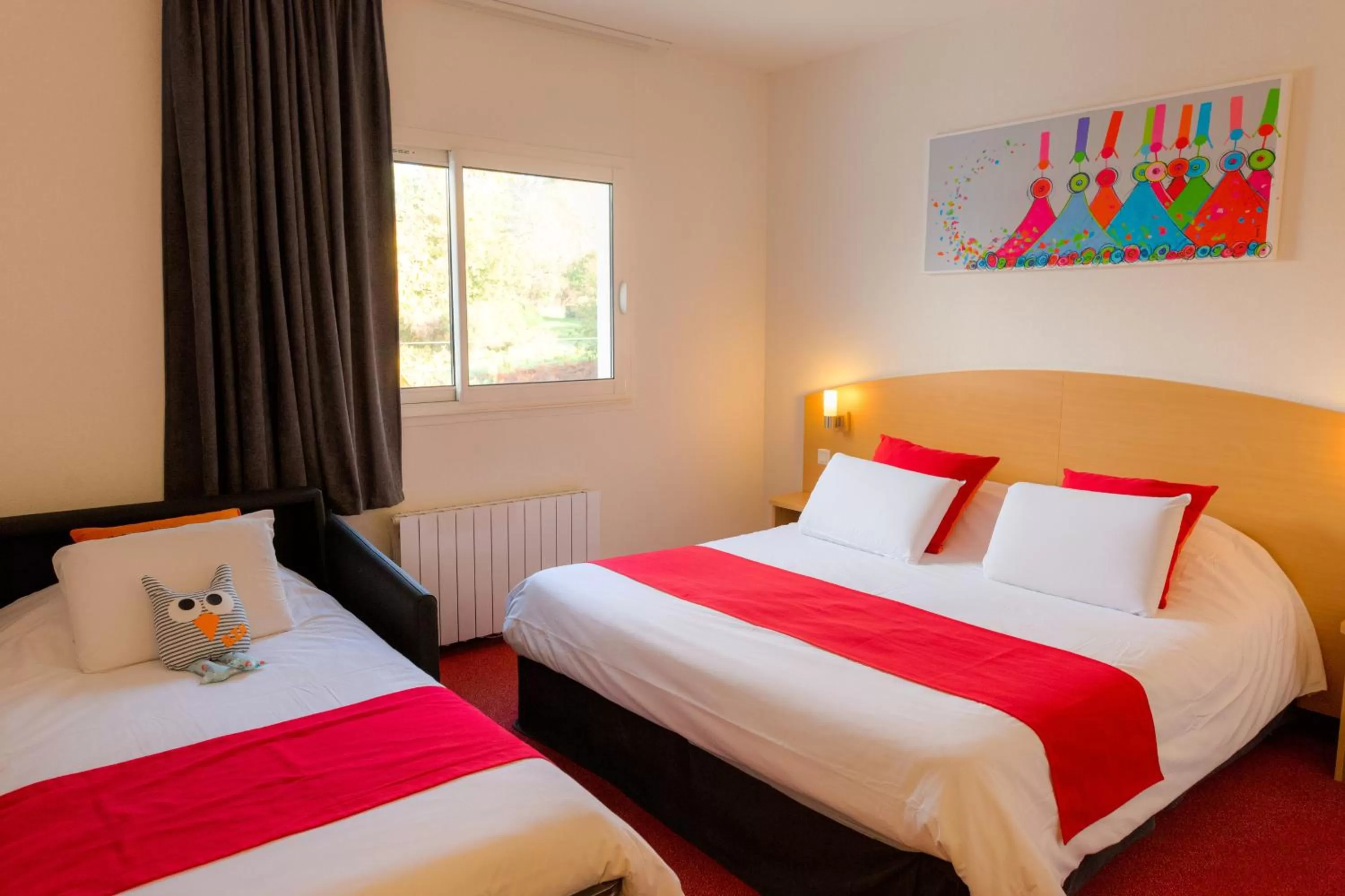 Bed in Kyriad Quimper - Pont-l'Abbé