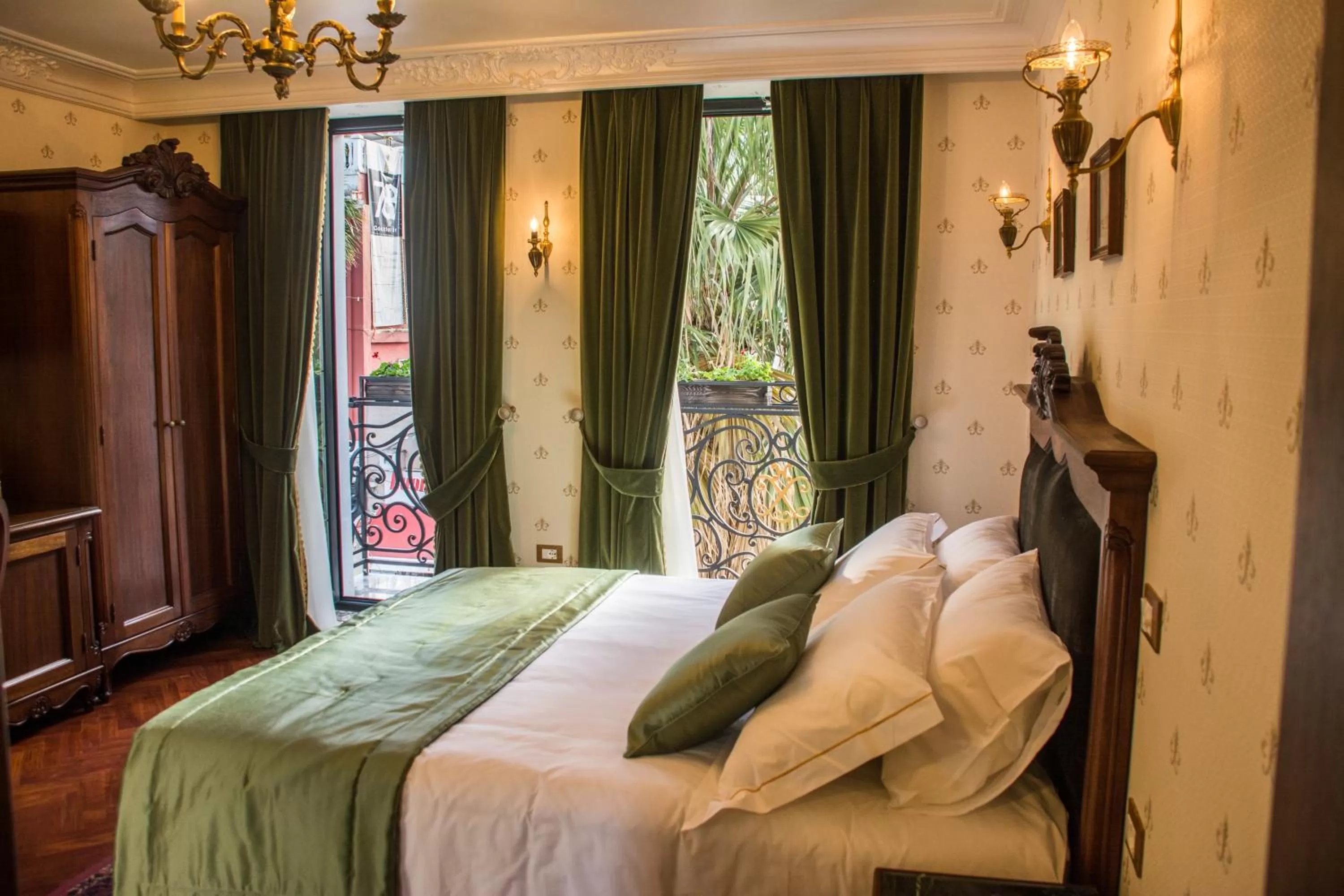 Photo of the whole room, Bed in Hotel Epidamn Boutique & Spa