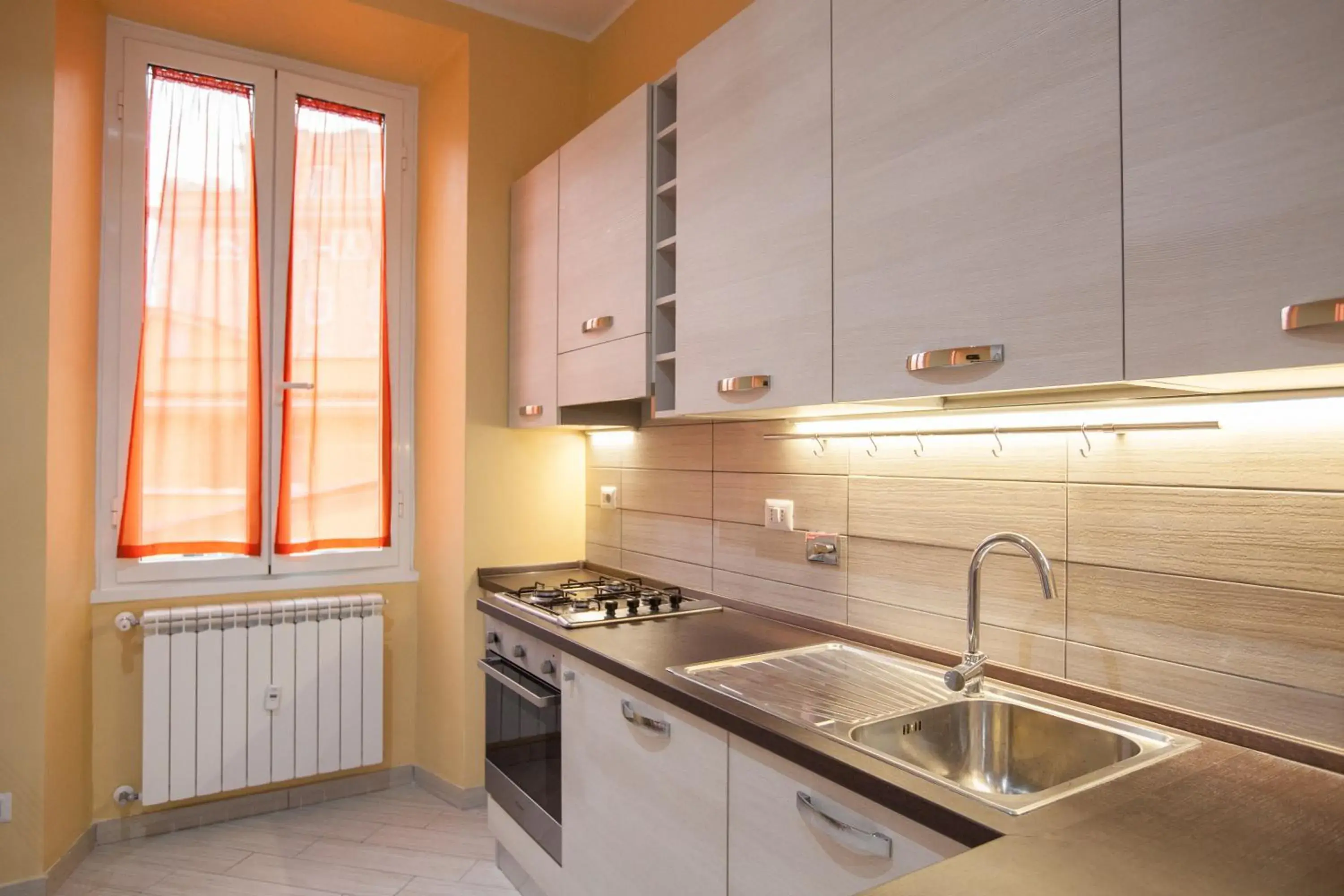 Food and drinks in Rome Central Rooms Food and drinks in Rome Central Rooms