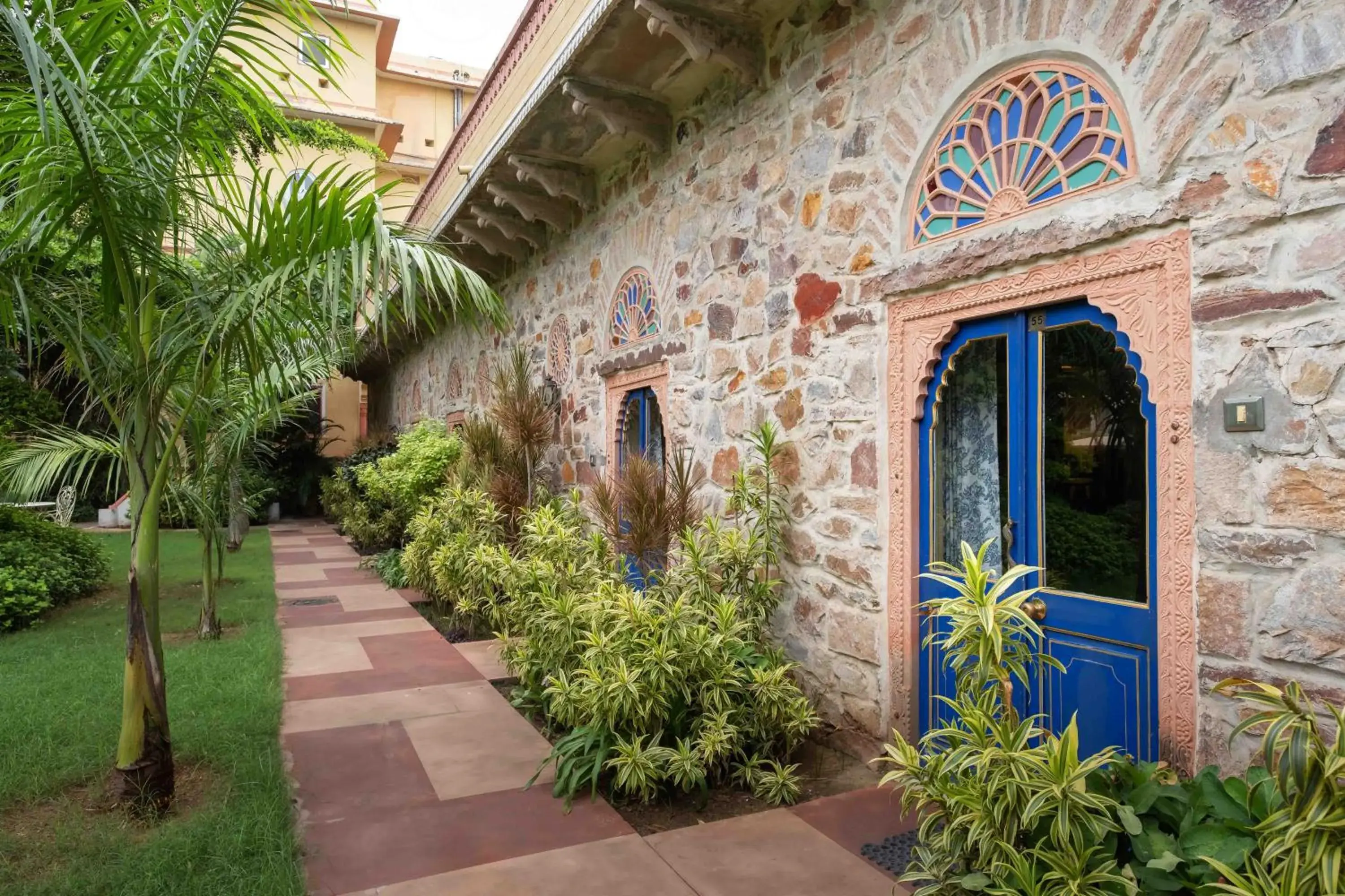 Garden view in Hotel Narain Niwas Palace Garden view in Hotel Narain Niwas Palace