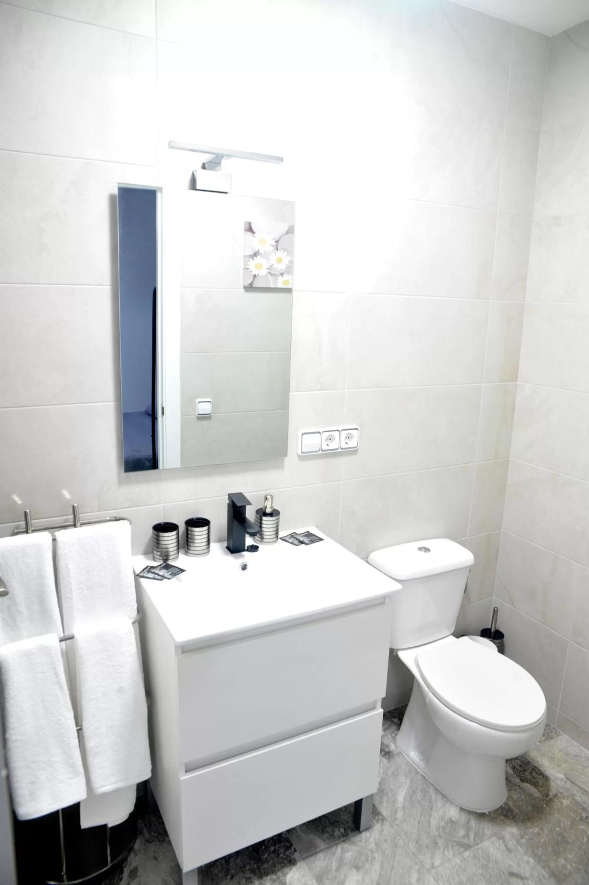 Shower, Bathroom in River Dreams