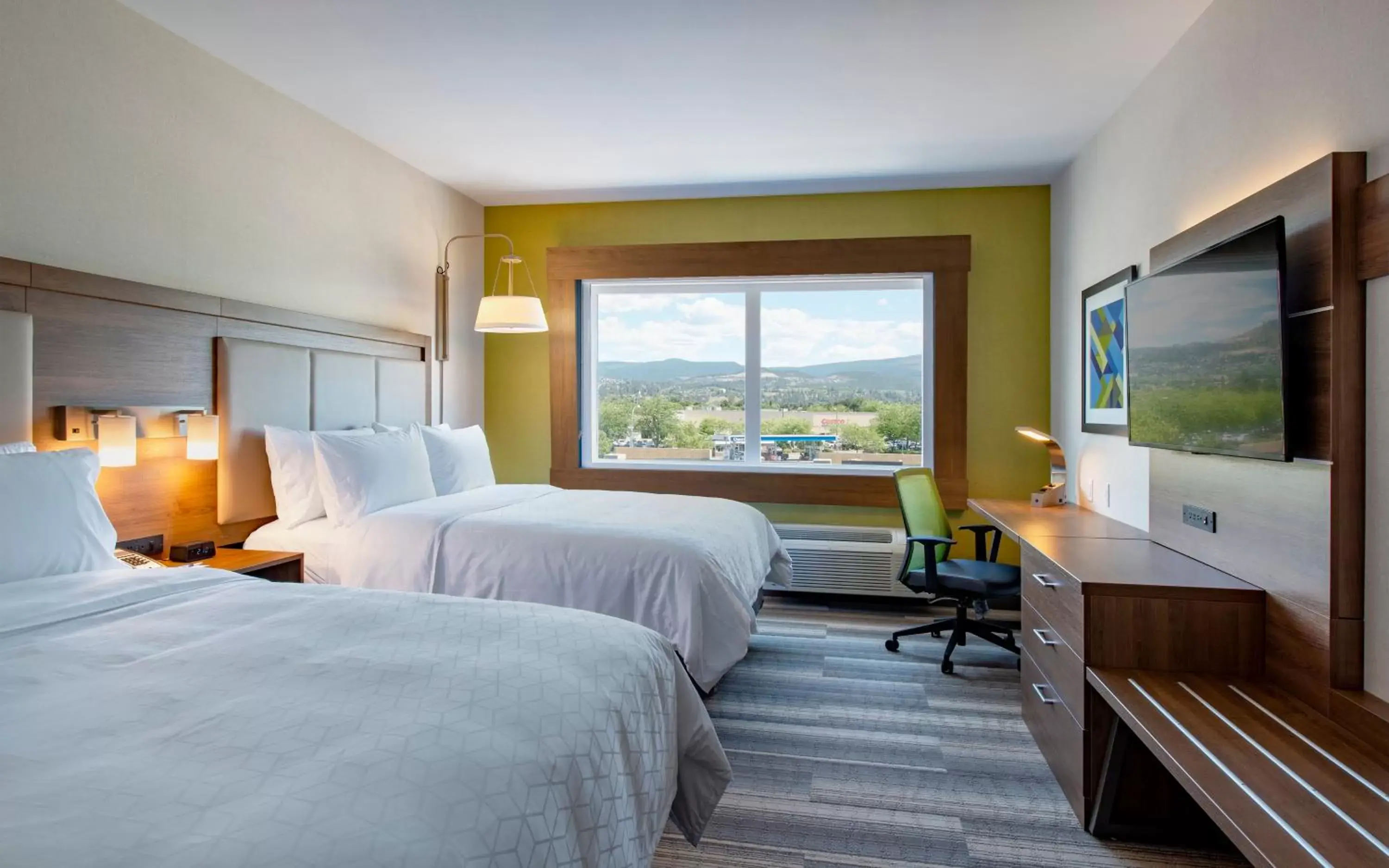 Photo of the whole room in Holiday Inn Express & Suites Kelowna - East, an IHG Hotel