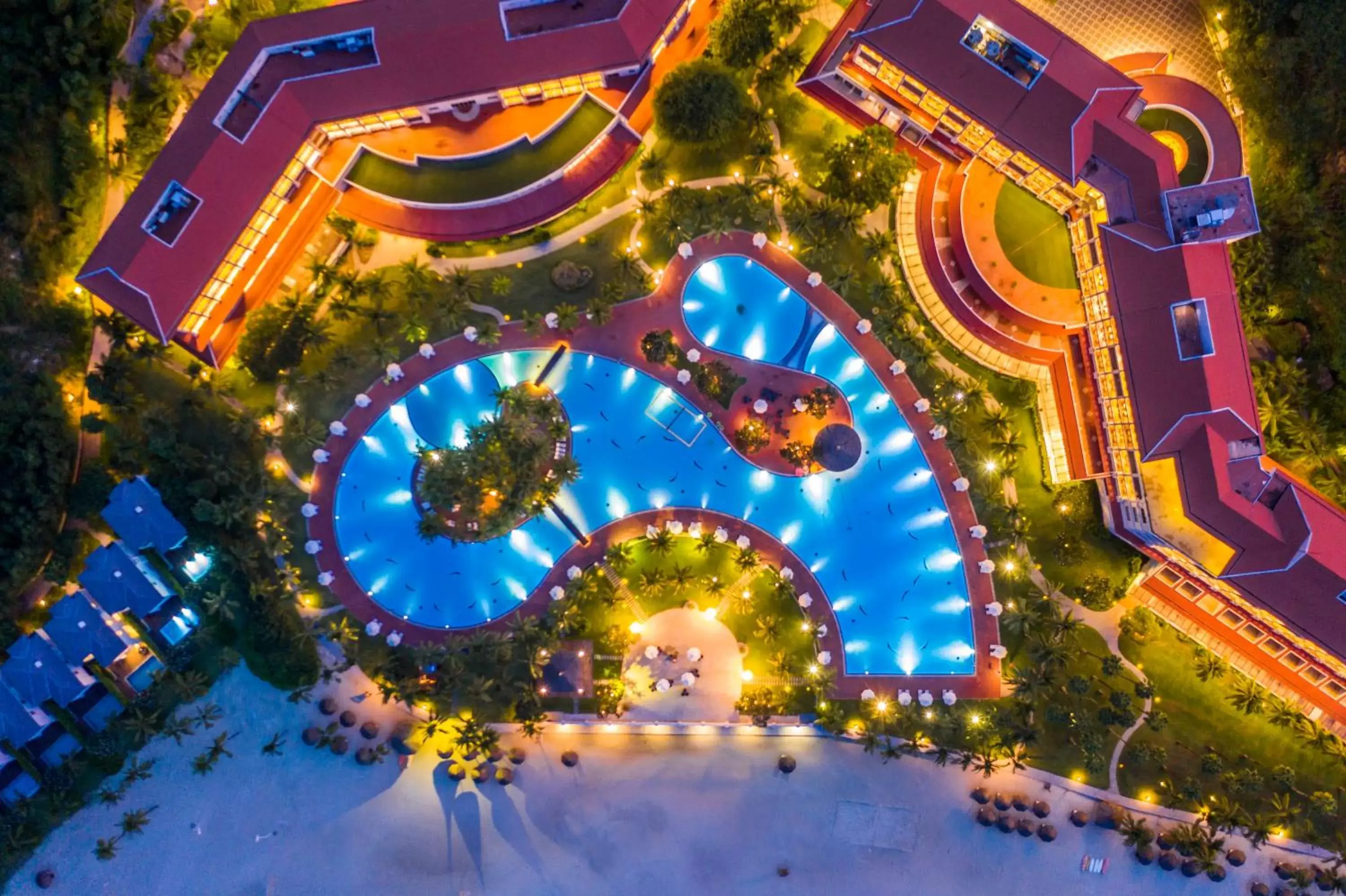 Night, Bird's-eye View in Vinpearl Resort Nha Trang