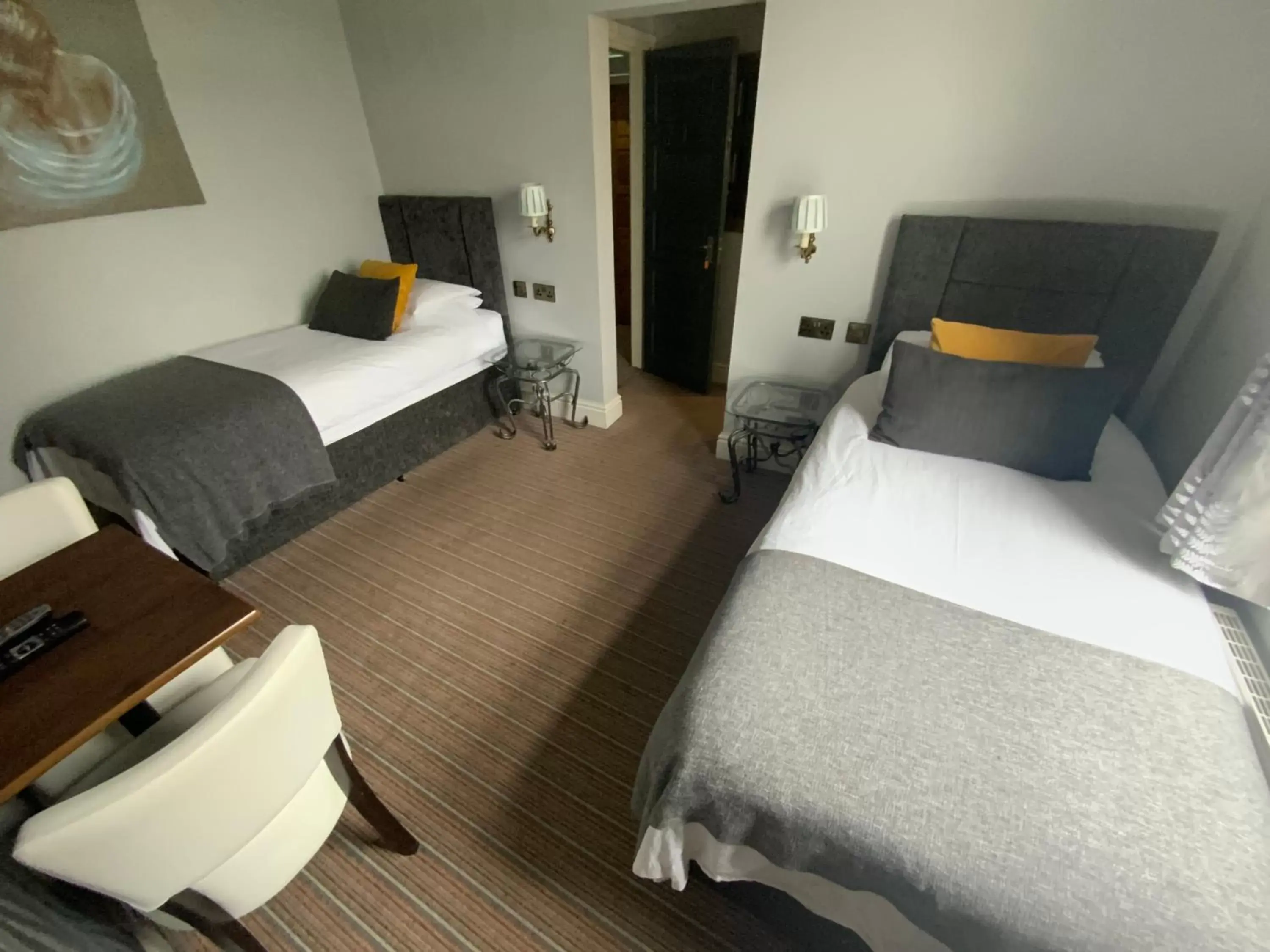 Bed in Wheldale Hotel