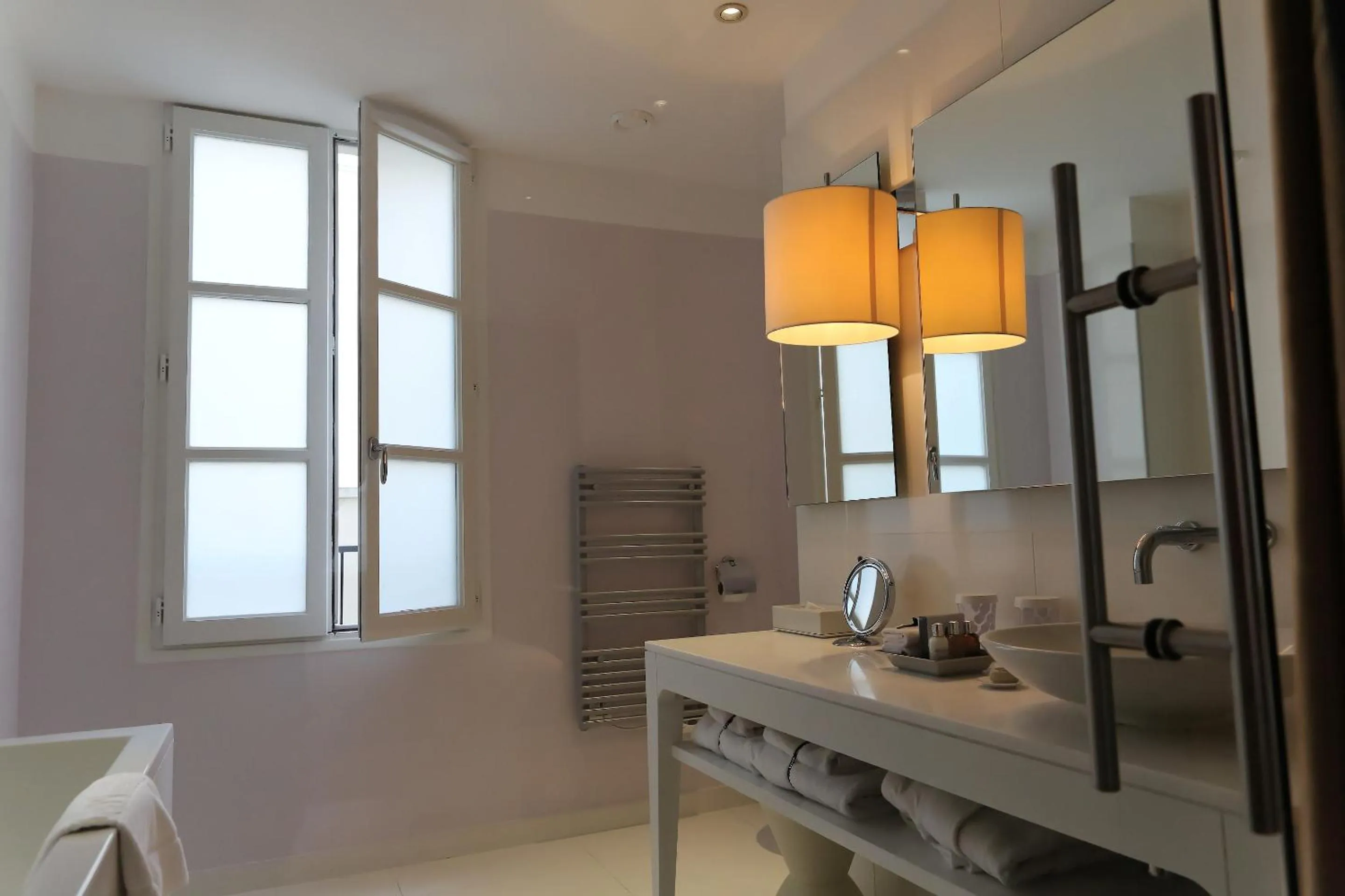 Day in Hotel Le Placide Saint-Germain Des Prés