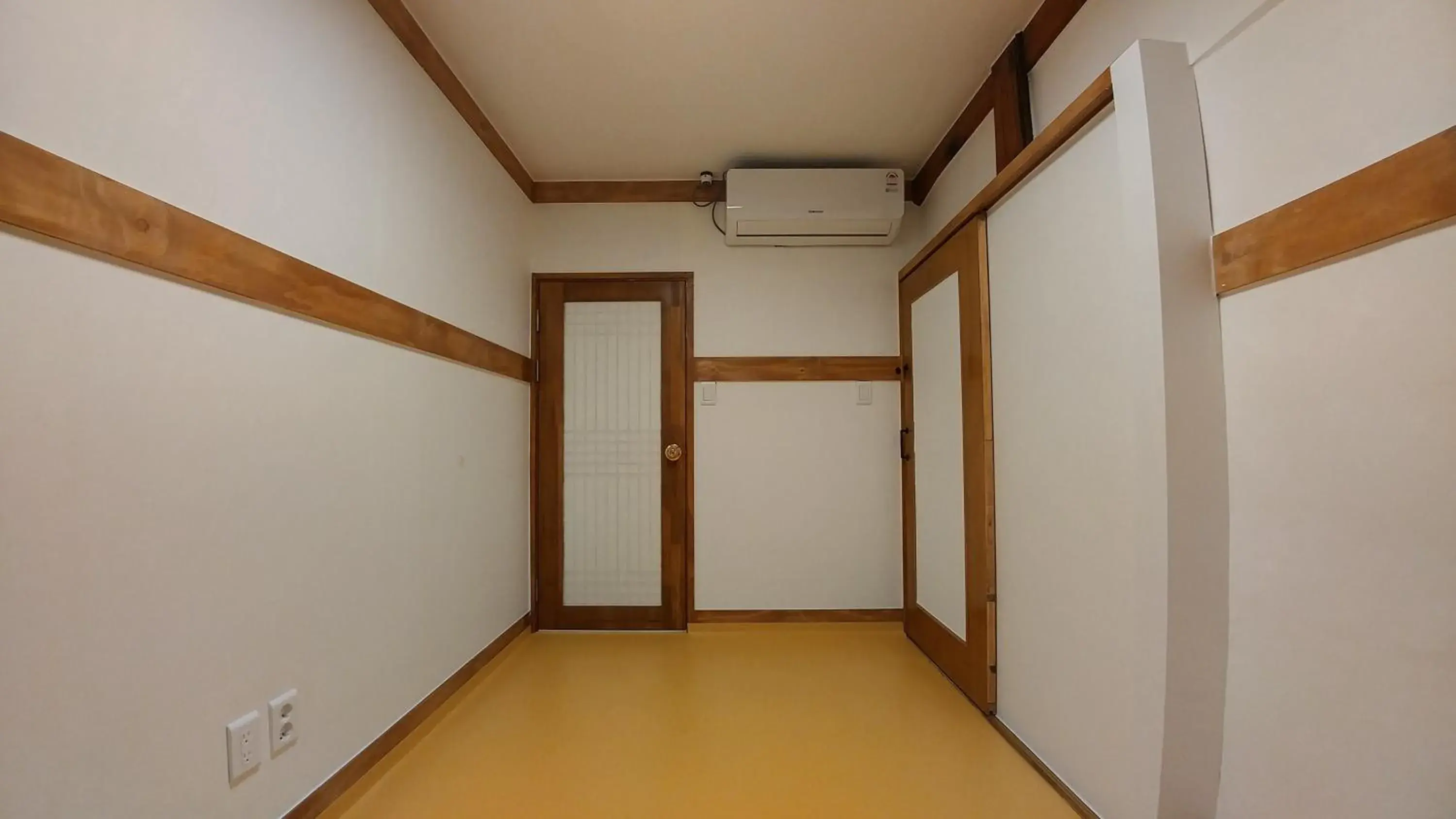 Photo of the whole room in Sophia Hanok Guesthouse