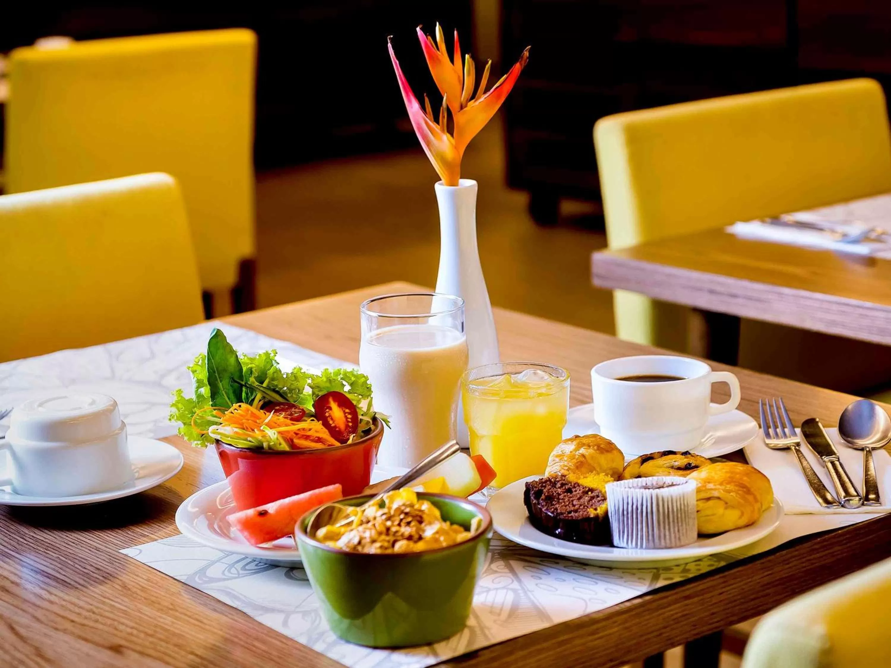 Restaurant/places to eat in Grand Mercure Brasilia Eixo Monumental