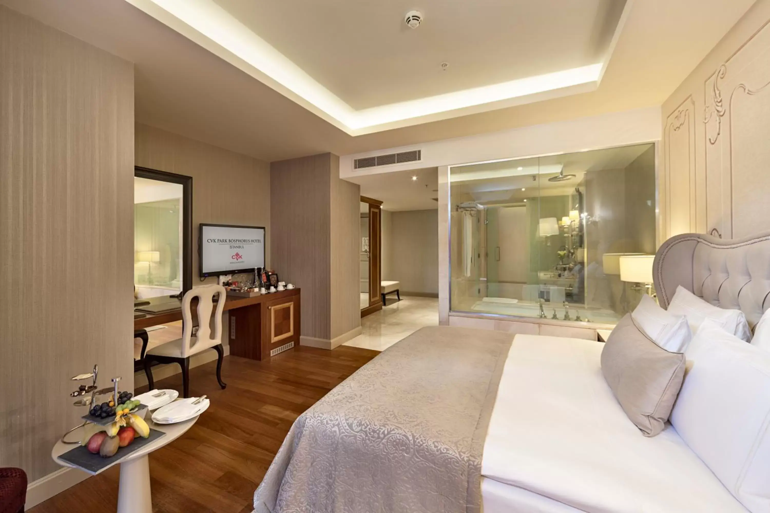 Bedroom, Room Photo in CVK Park Bosphorus Hotel Istanbul