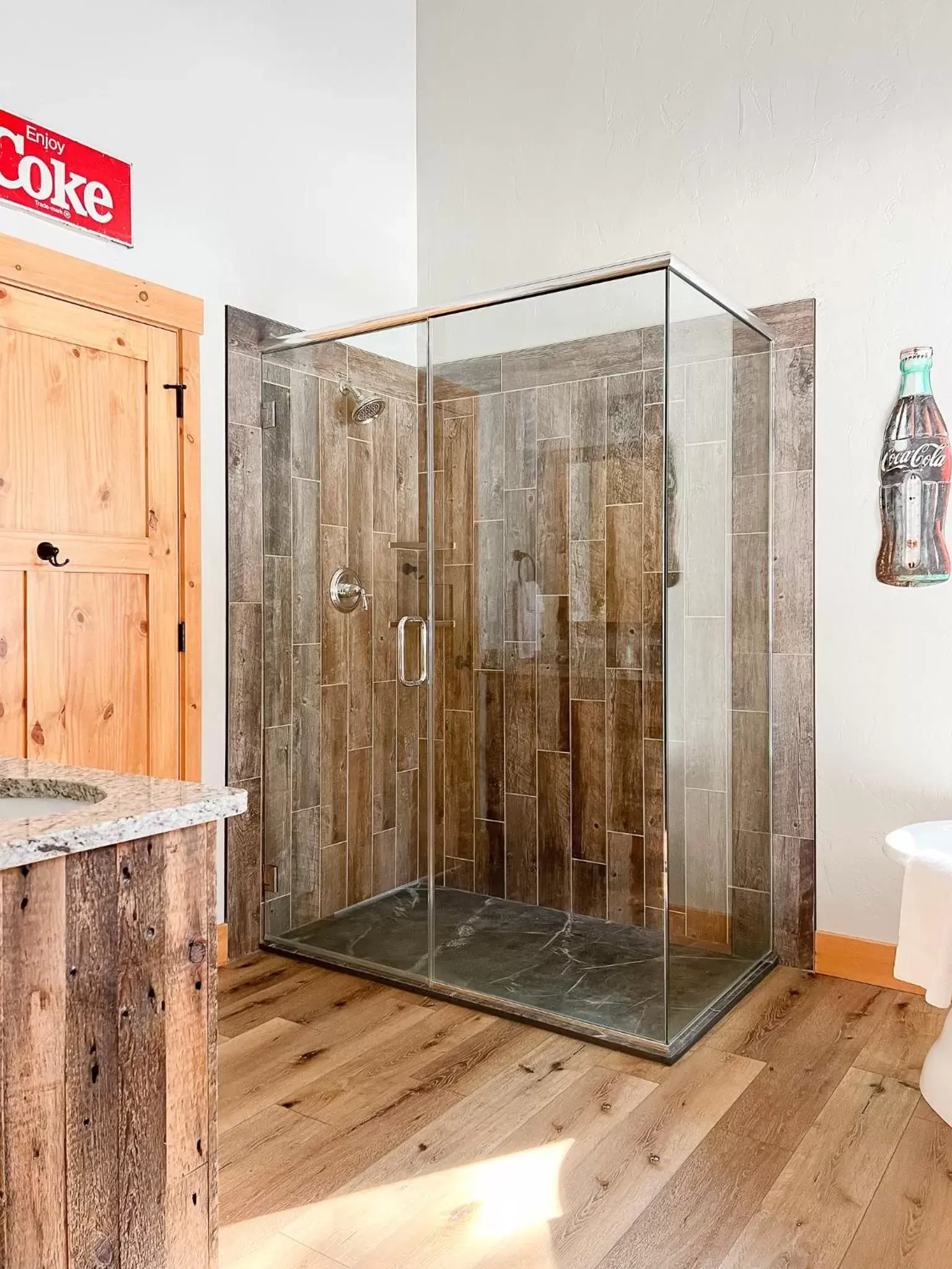 Bathroom in Cranberry Inn