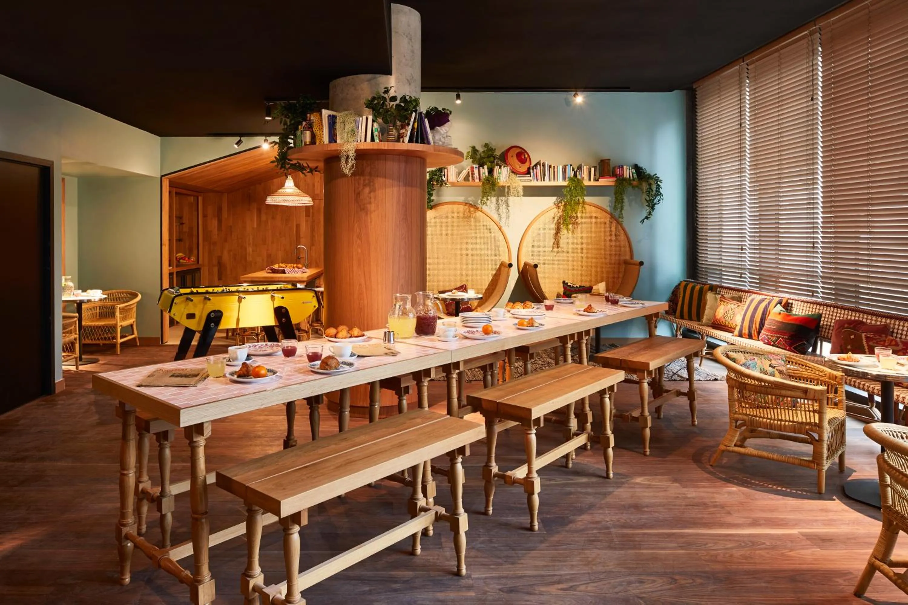 Restaurant/places to eat in Mama Shelter Paris West