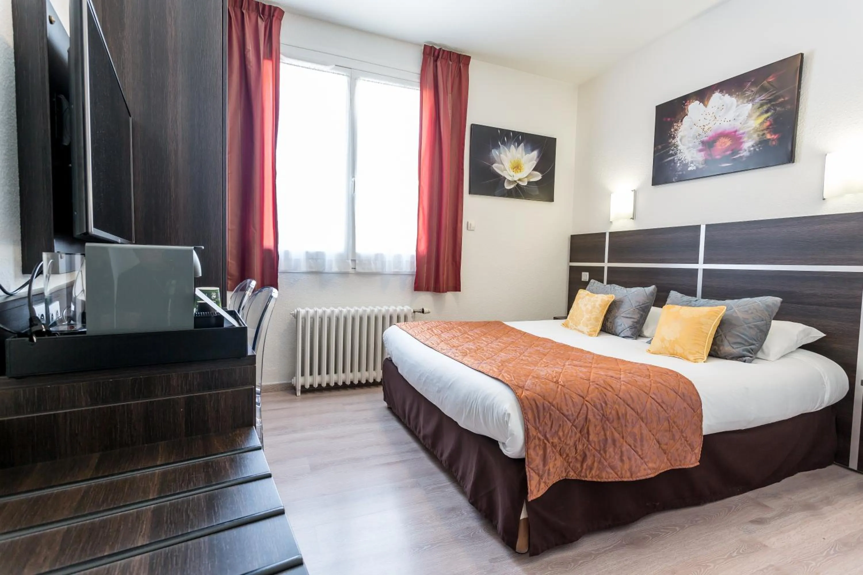 Bed in Hotel Le Centre