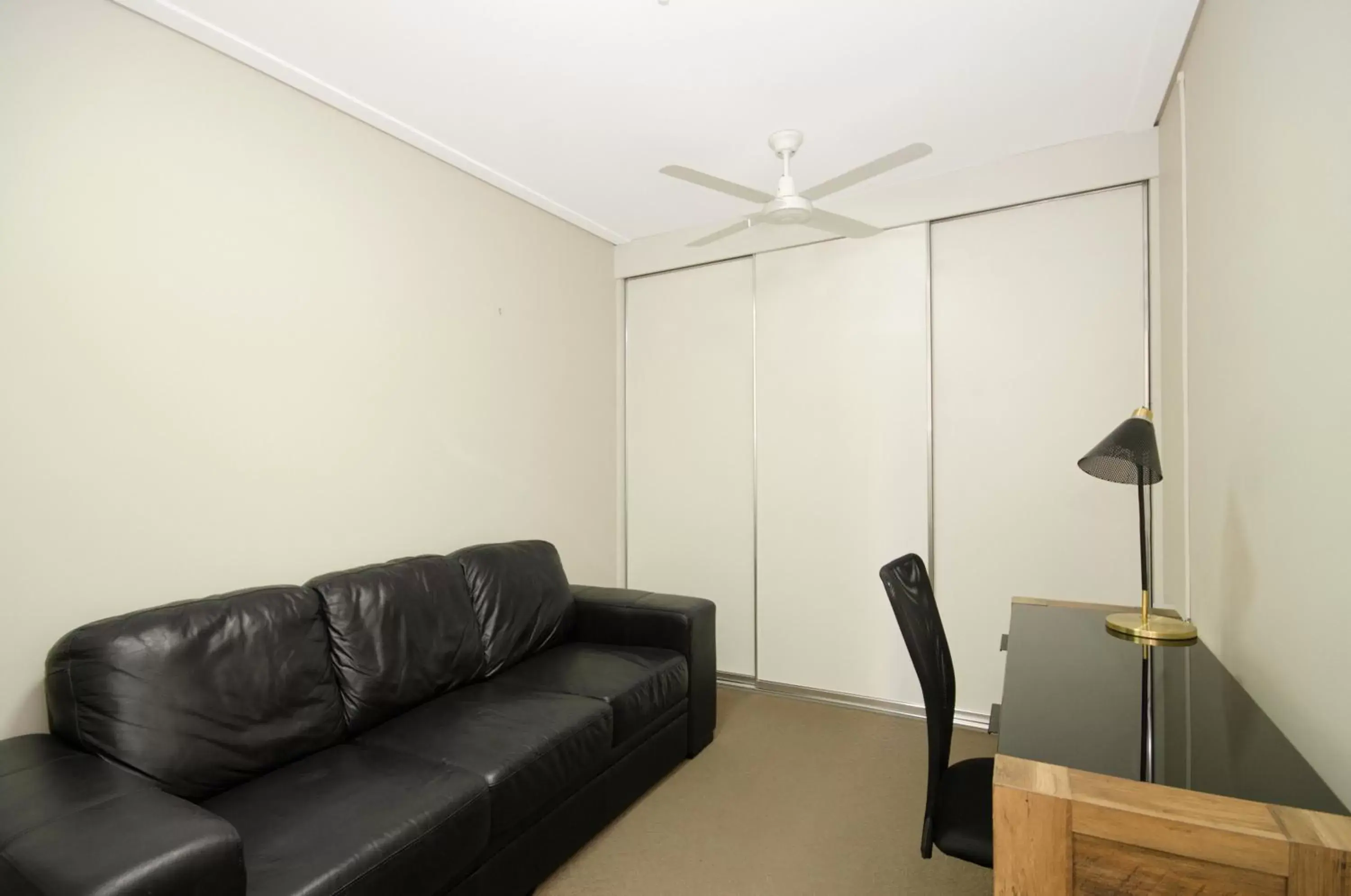 Seating Area in Property Vine - Dalgety Apartments