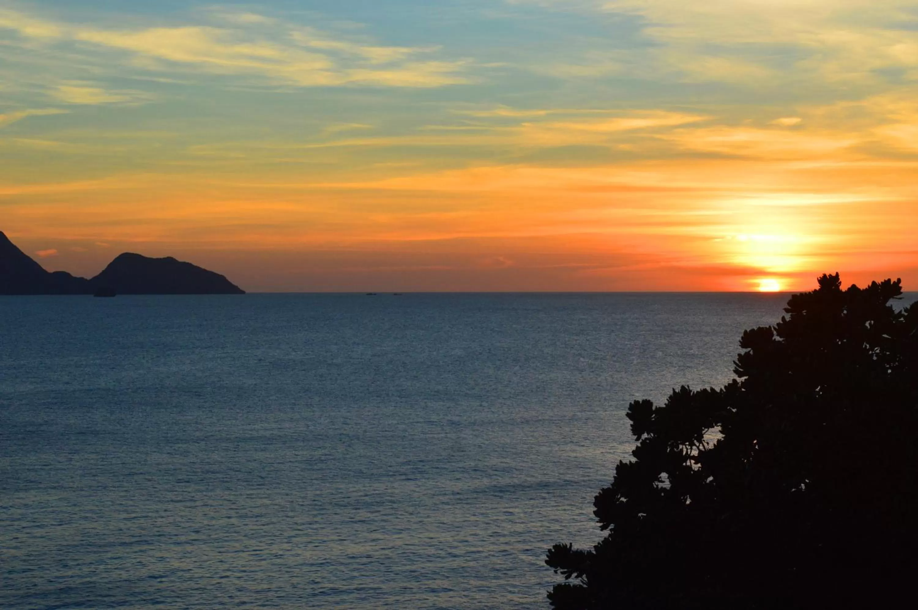 Beach in Cauayan Island Resort and Spa