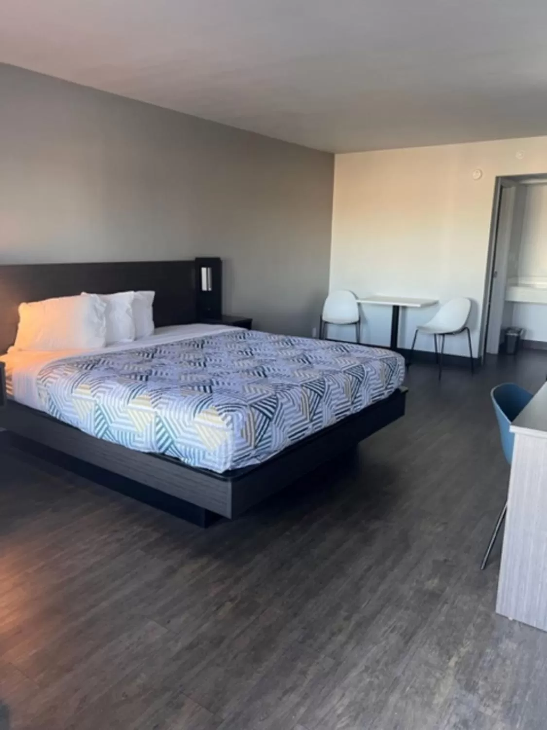 Photo of the whole room in Dublin Inn and Suites