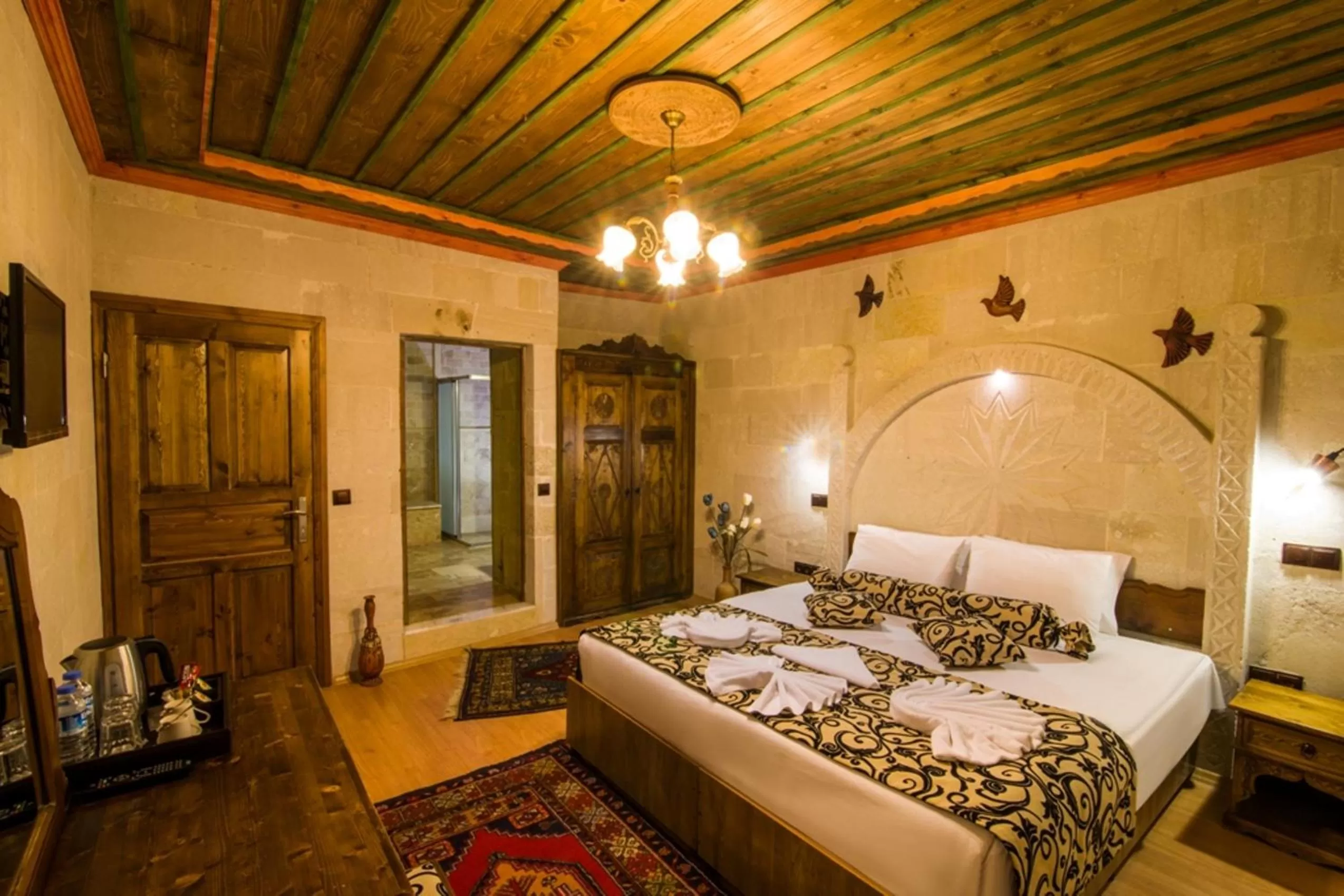 Photo of the whole room, Bed in Historical Goreme House