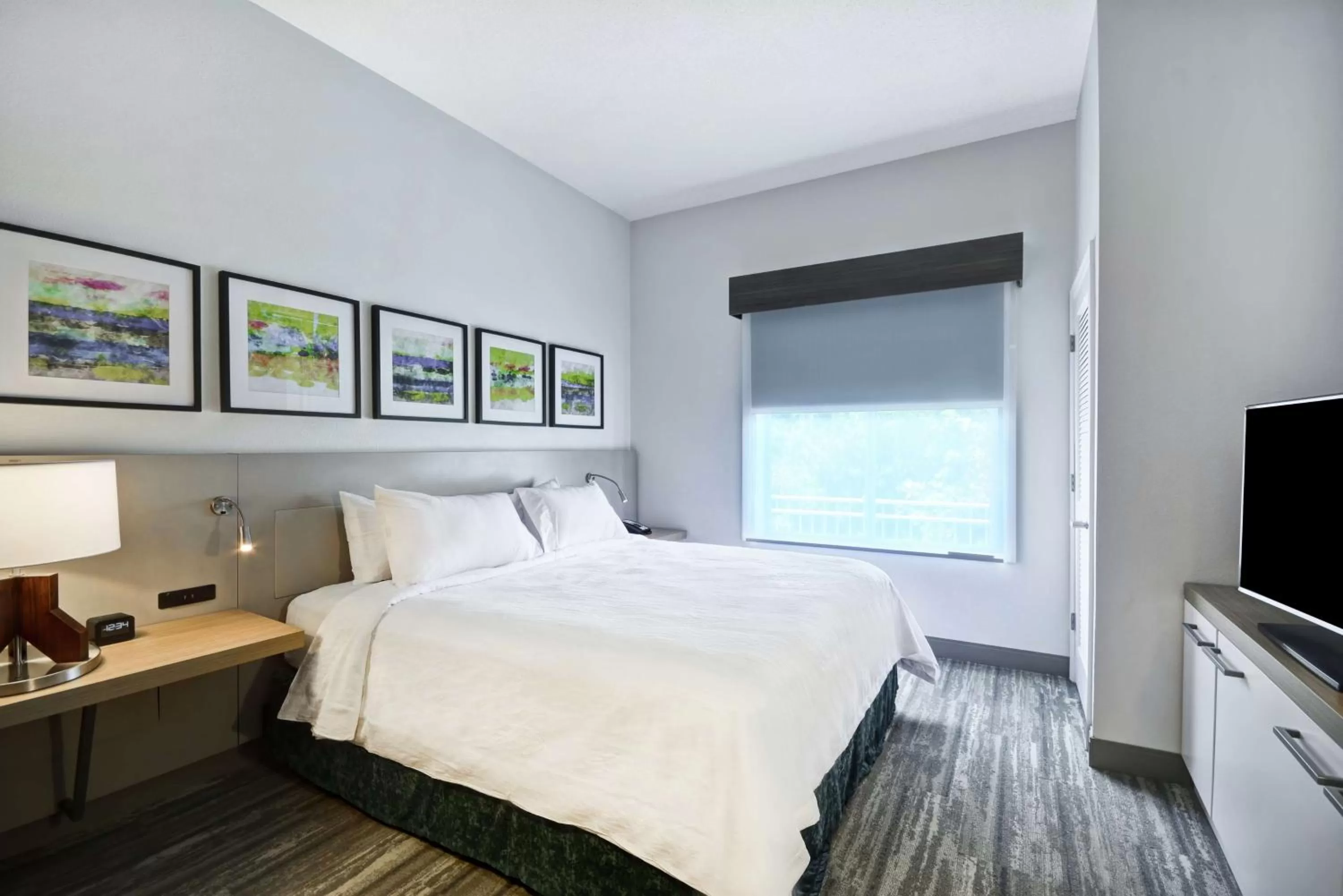 Bedroom, Bed in Hilton Garden Inn Panama City