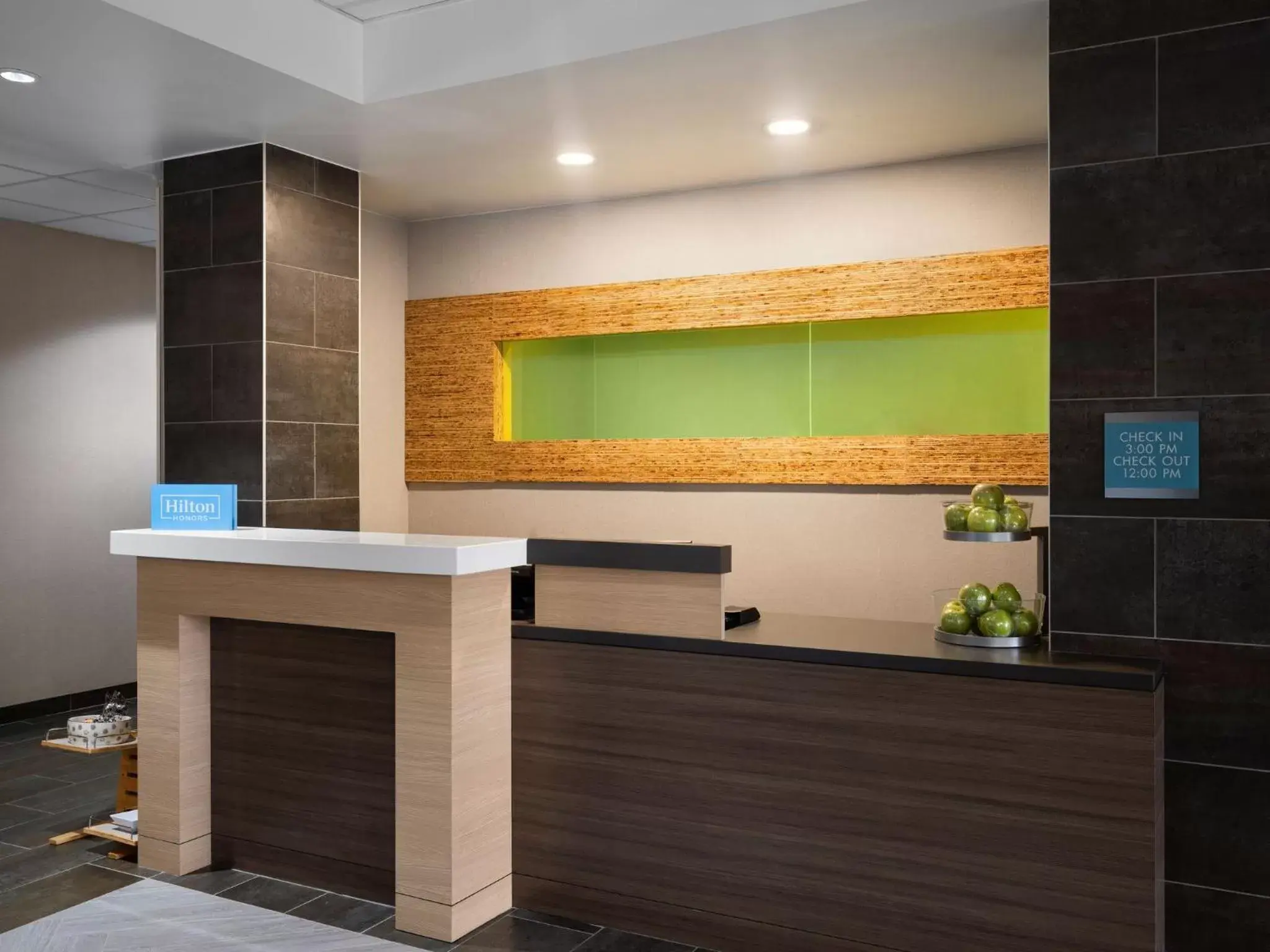 Lobby/Reception in Home2 Suites by Hilton Indianapolis - Keystone Crossing
