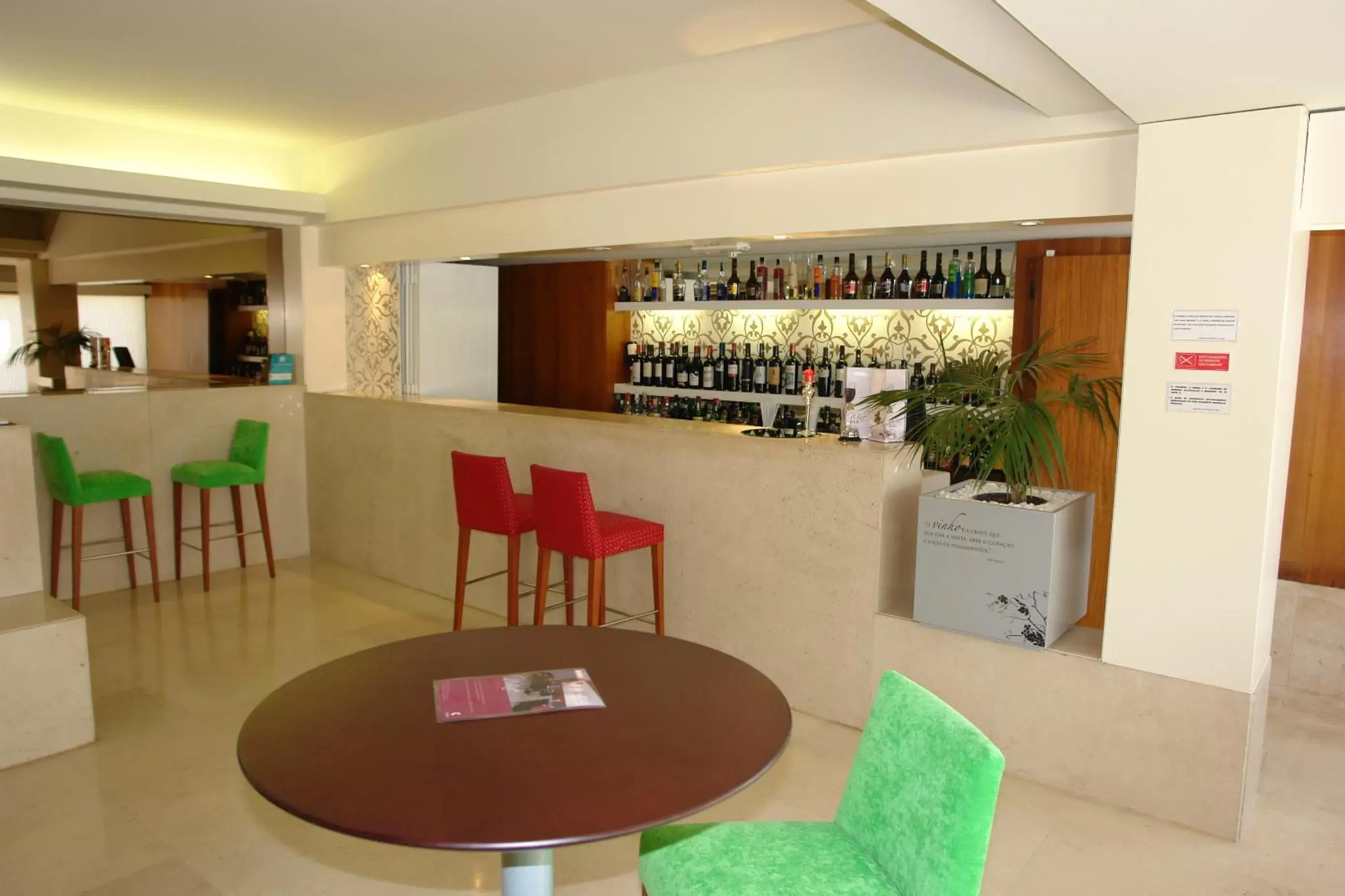 Lounge or bar, Lounge/Bar in Eurosol Leiria & Eurosol Jardim