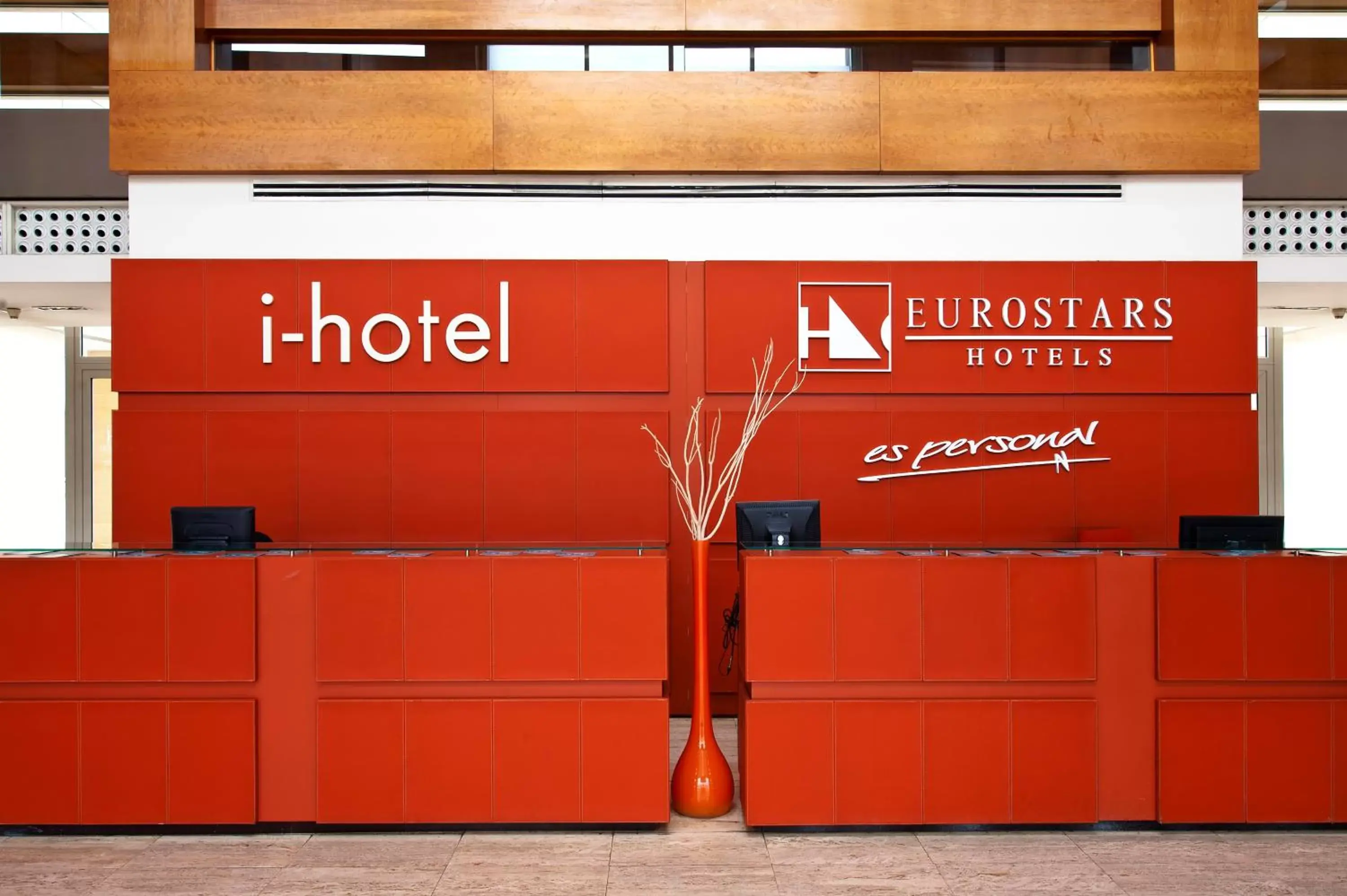 Lobby or reception in Eurostars i-hotel Madrid