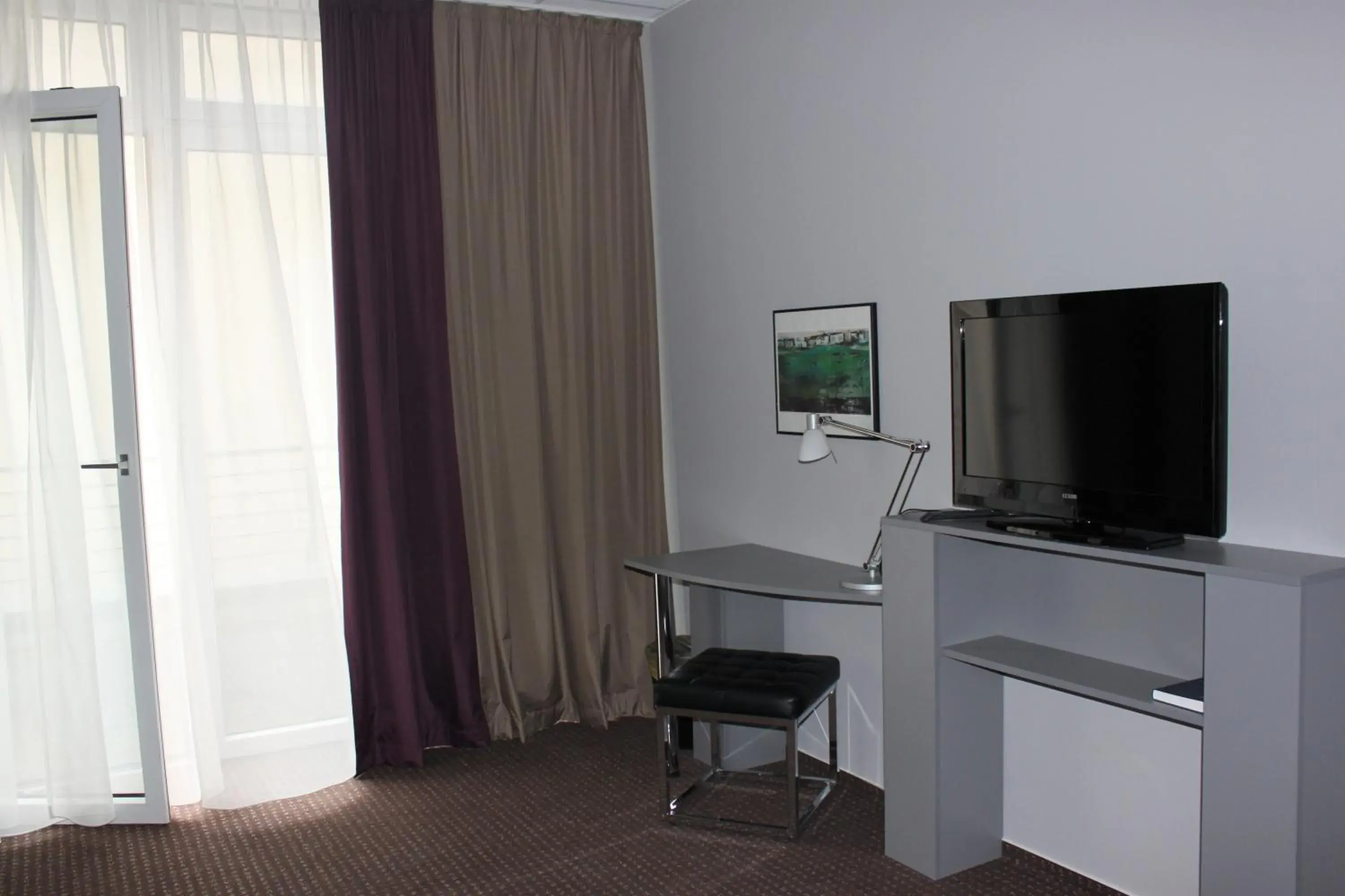 TV and multimedia, TV/Entertainment Center in Hotel Arena Inn - Berlin Mitte