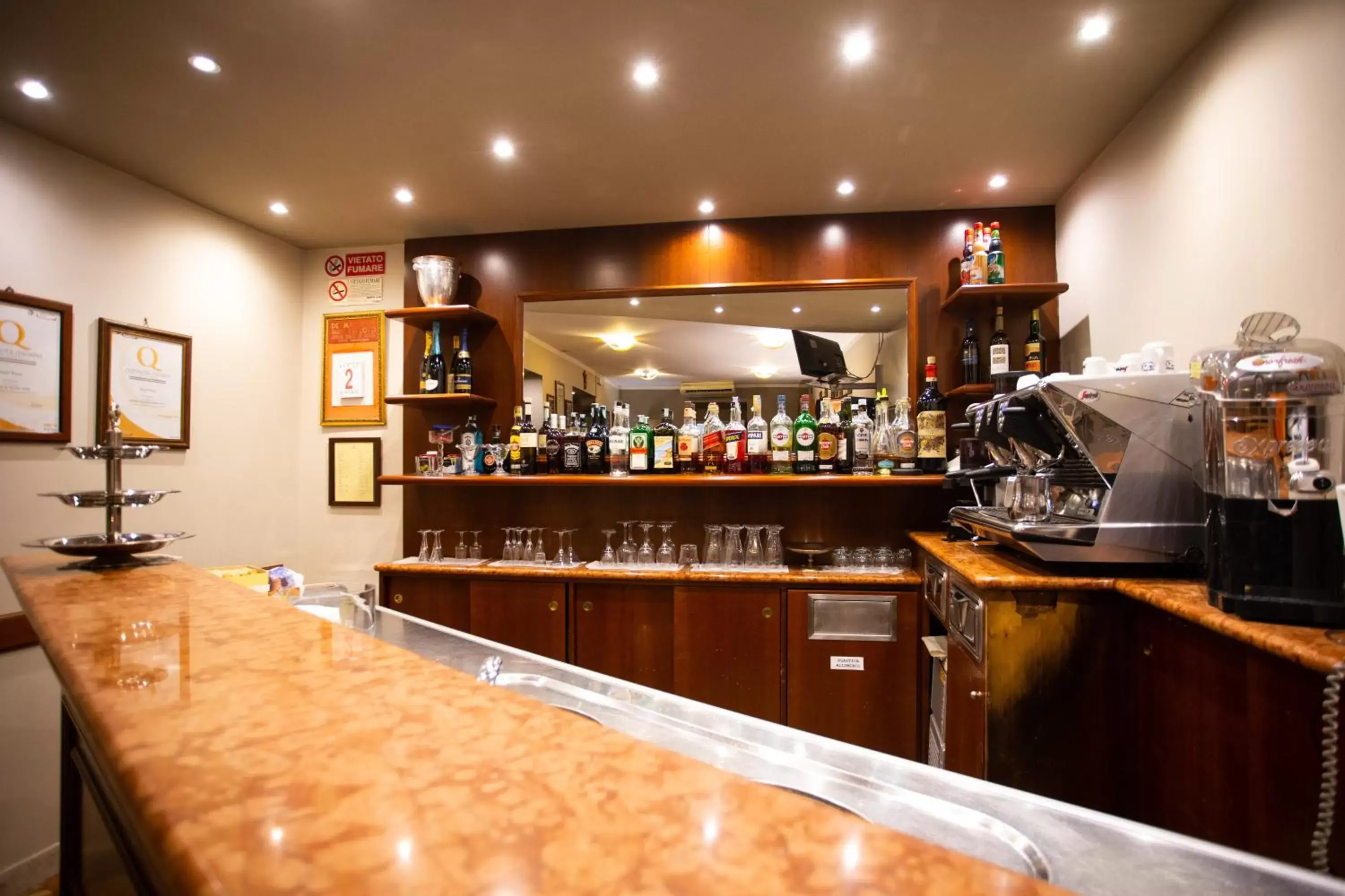 Lounge or bar, Restaurant/Places to Eat in Hotel Posta