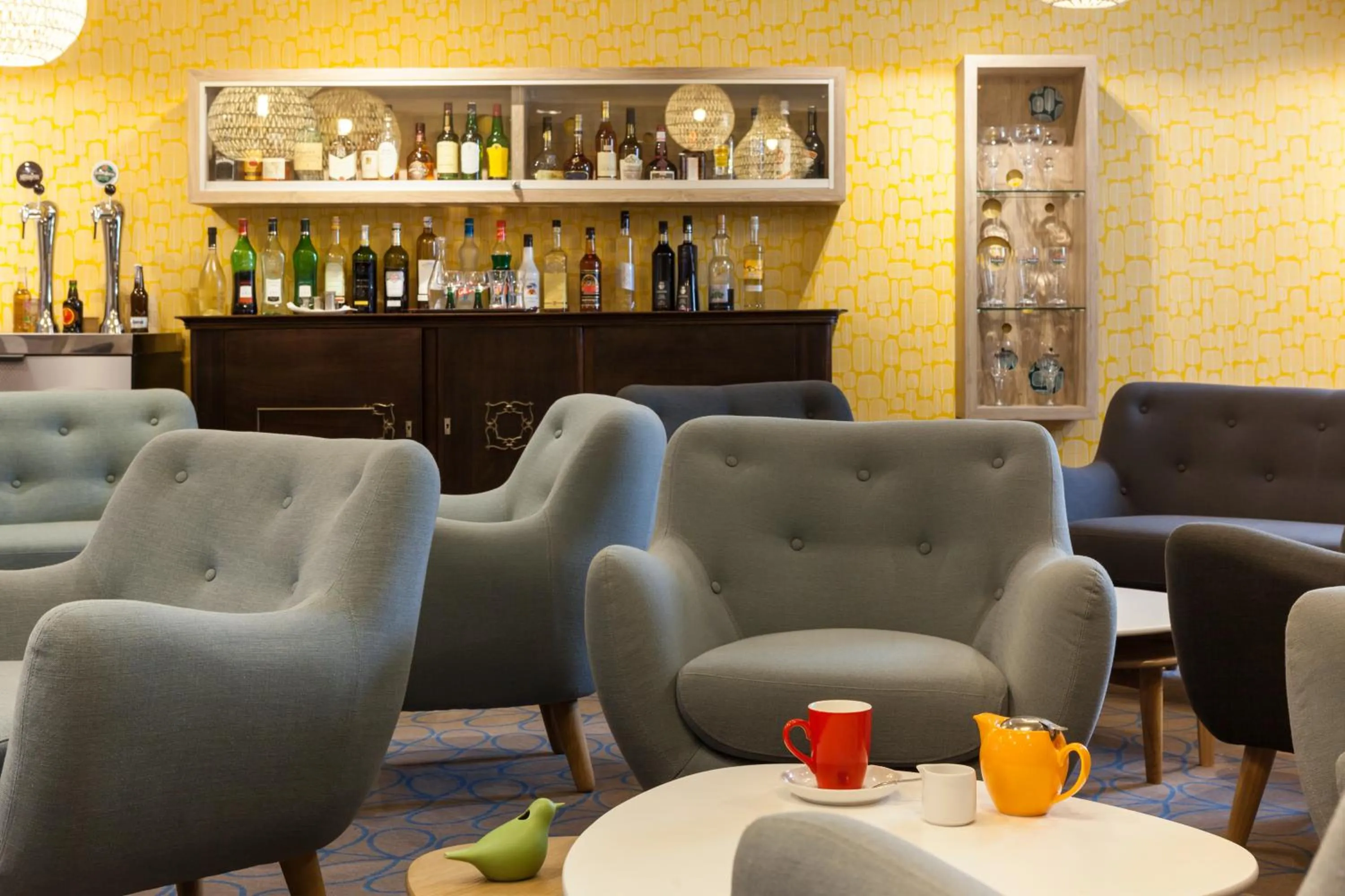 Lounge or bar in ibis Styles Chaumont Centre Gare