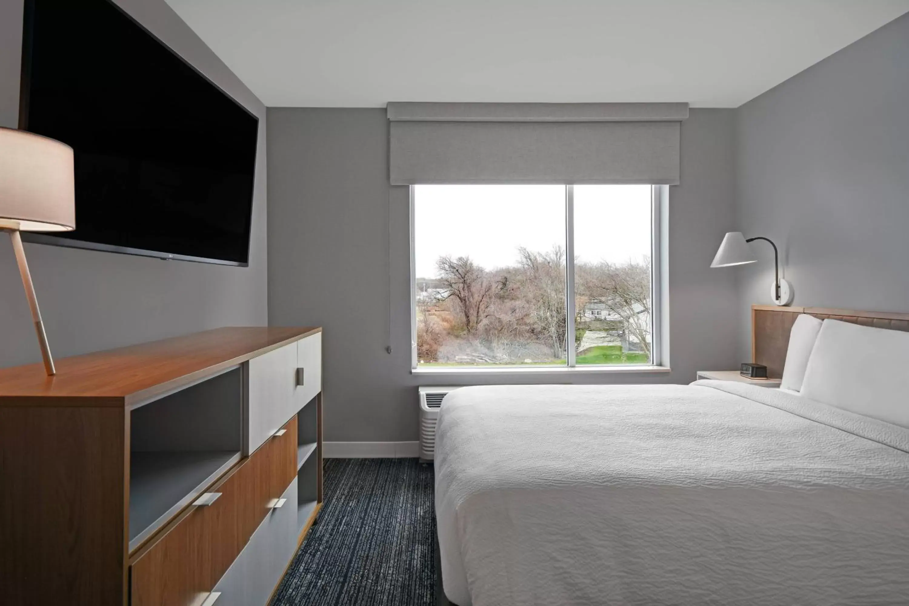 Bedroom, Bed in TownePlace Suites by Marriott Fall River Westport