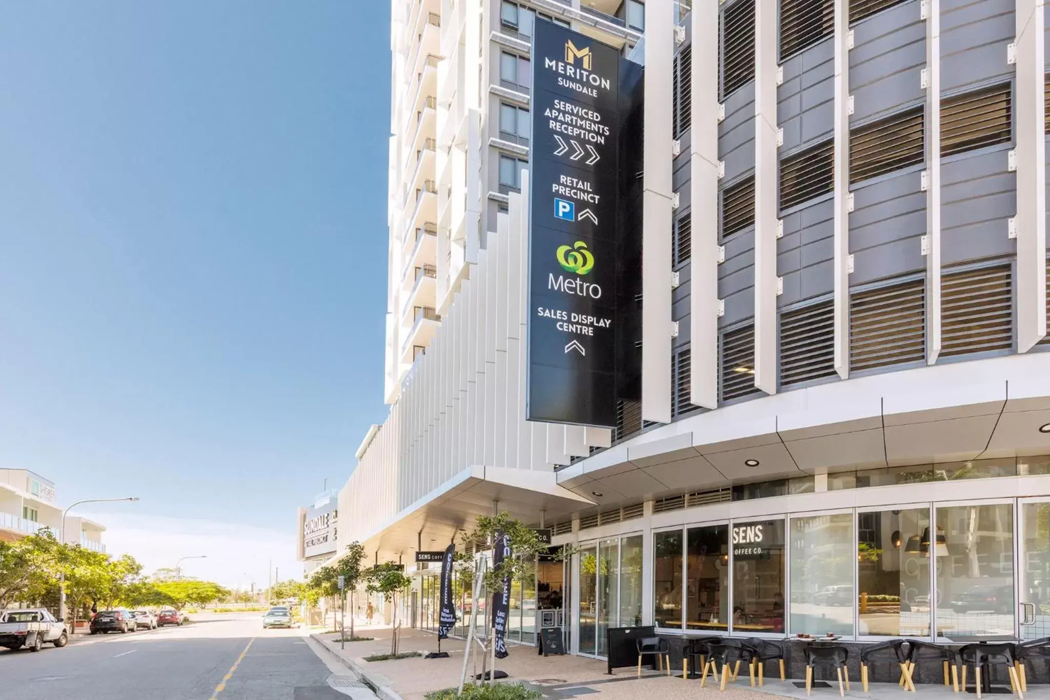 Neighbourhood, Property Building in Meriton Suites Southport