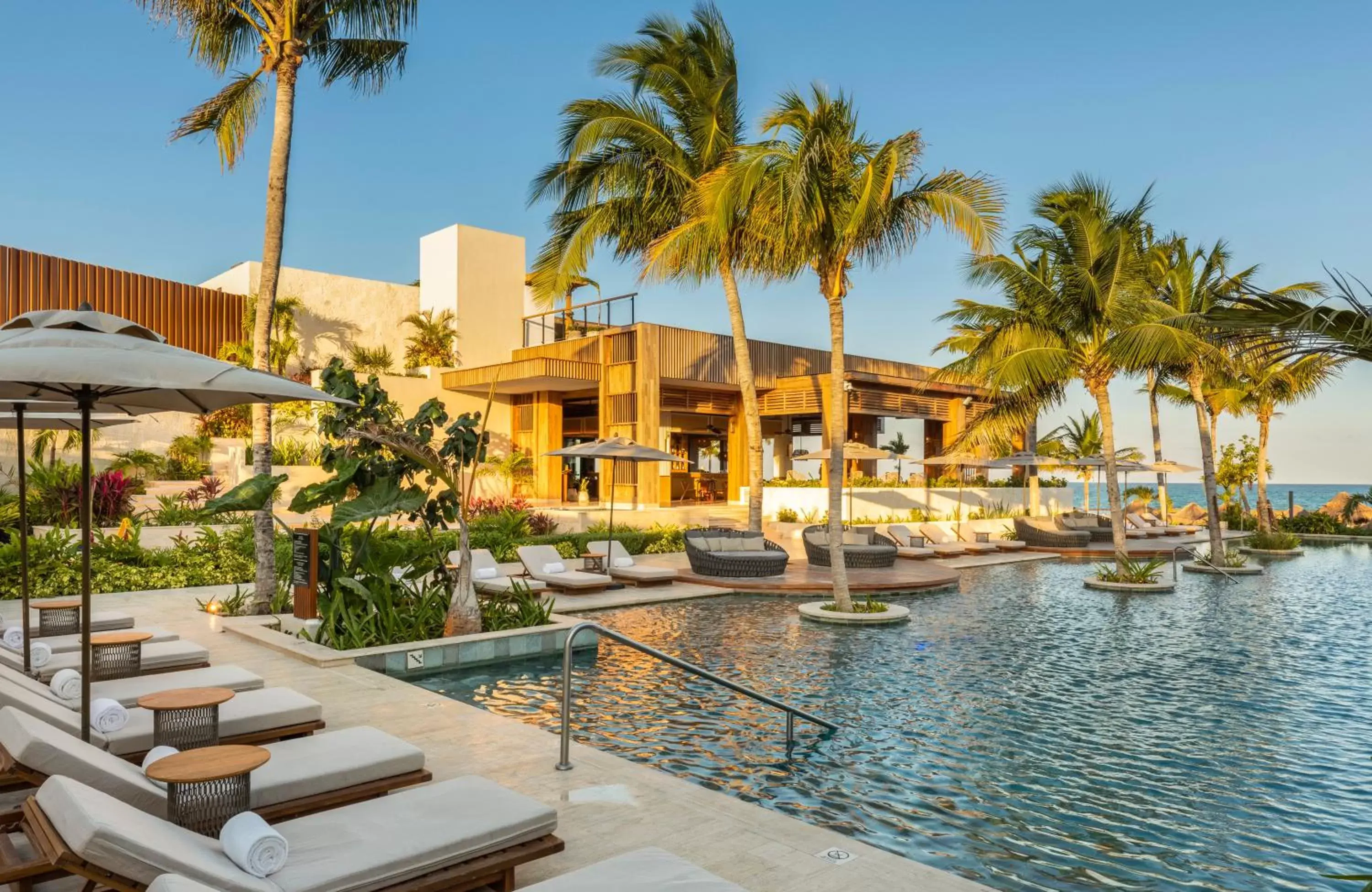 Swimming pool in Fairmont Mayakoba