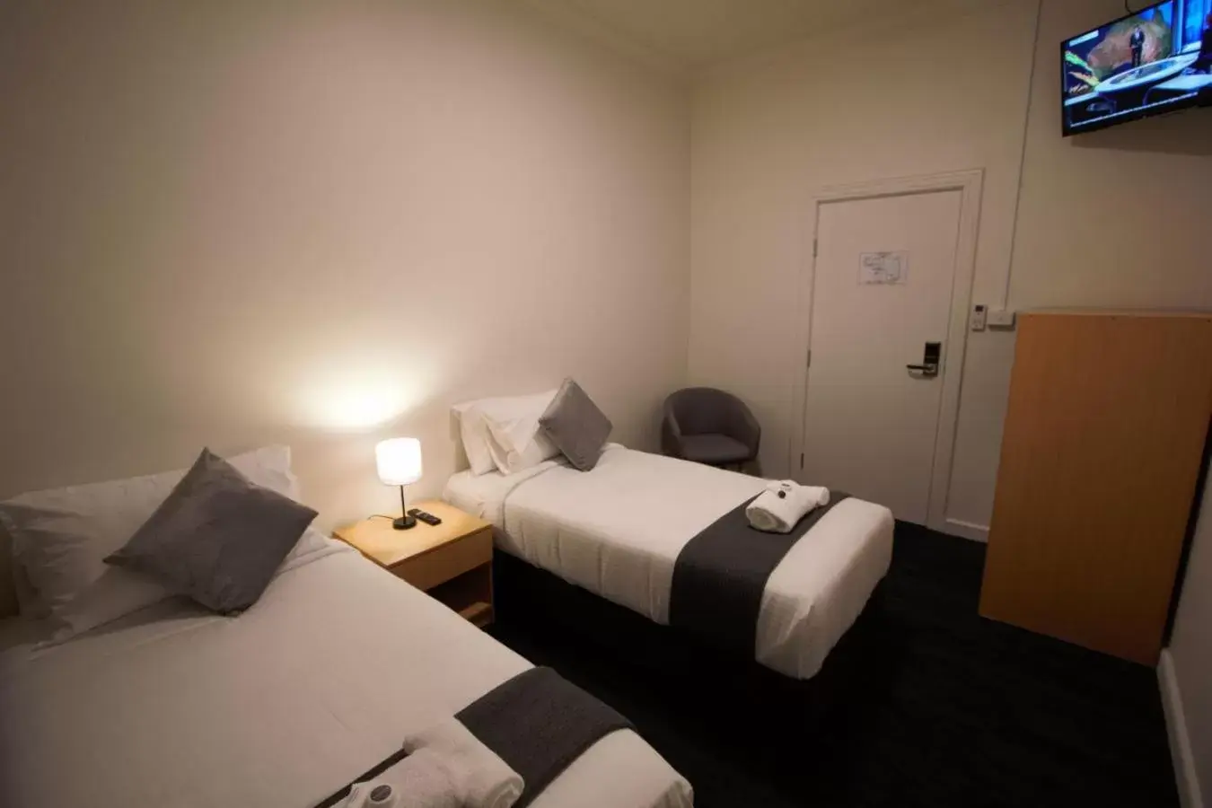 Bed in Sydney Junction Hotel