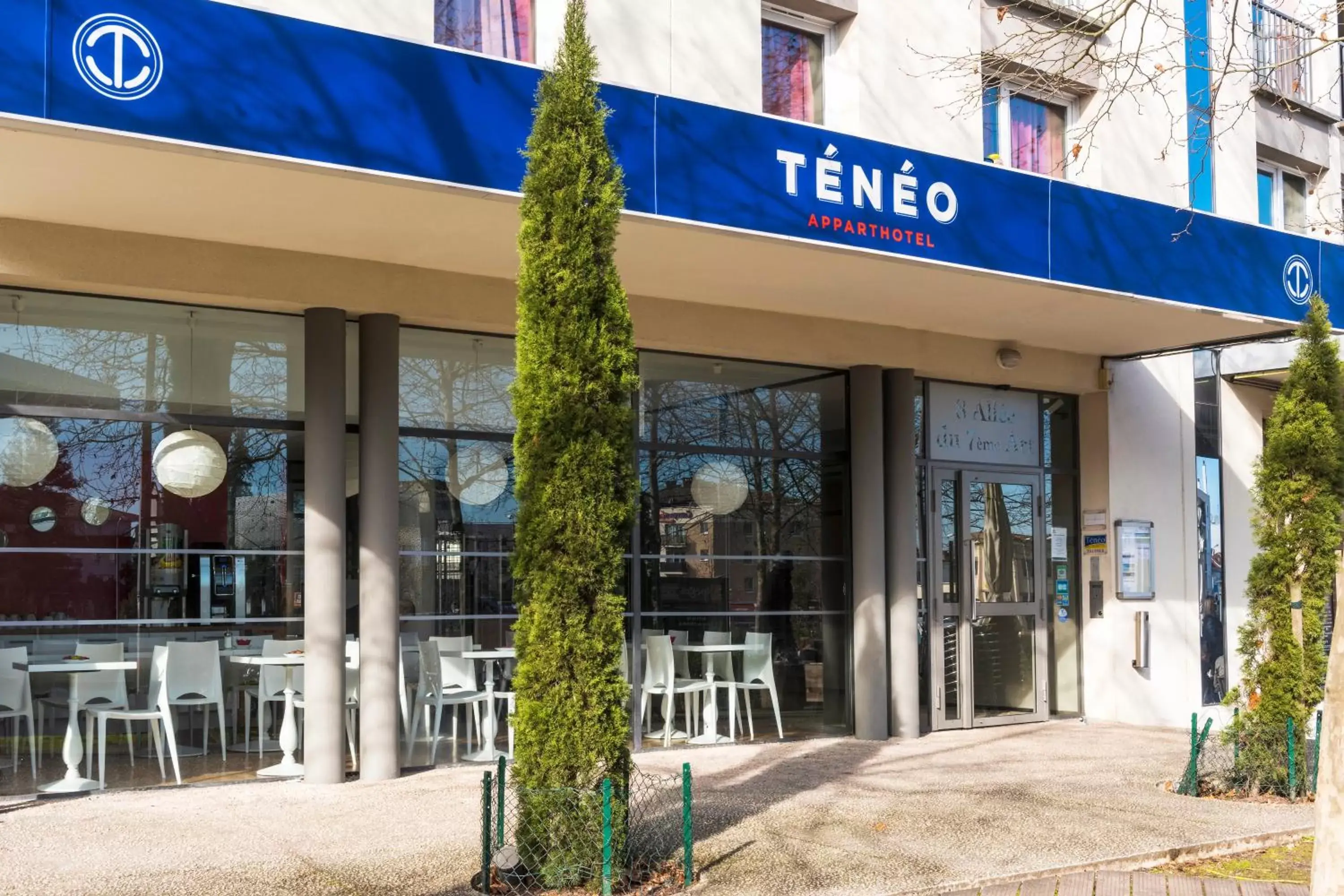 Property building in Ténéo Apparthotel Talence
