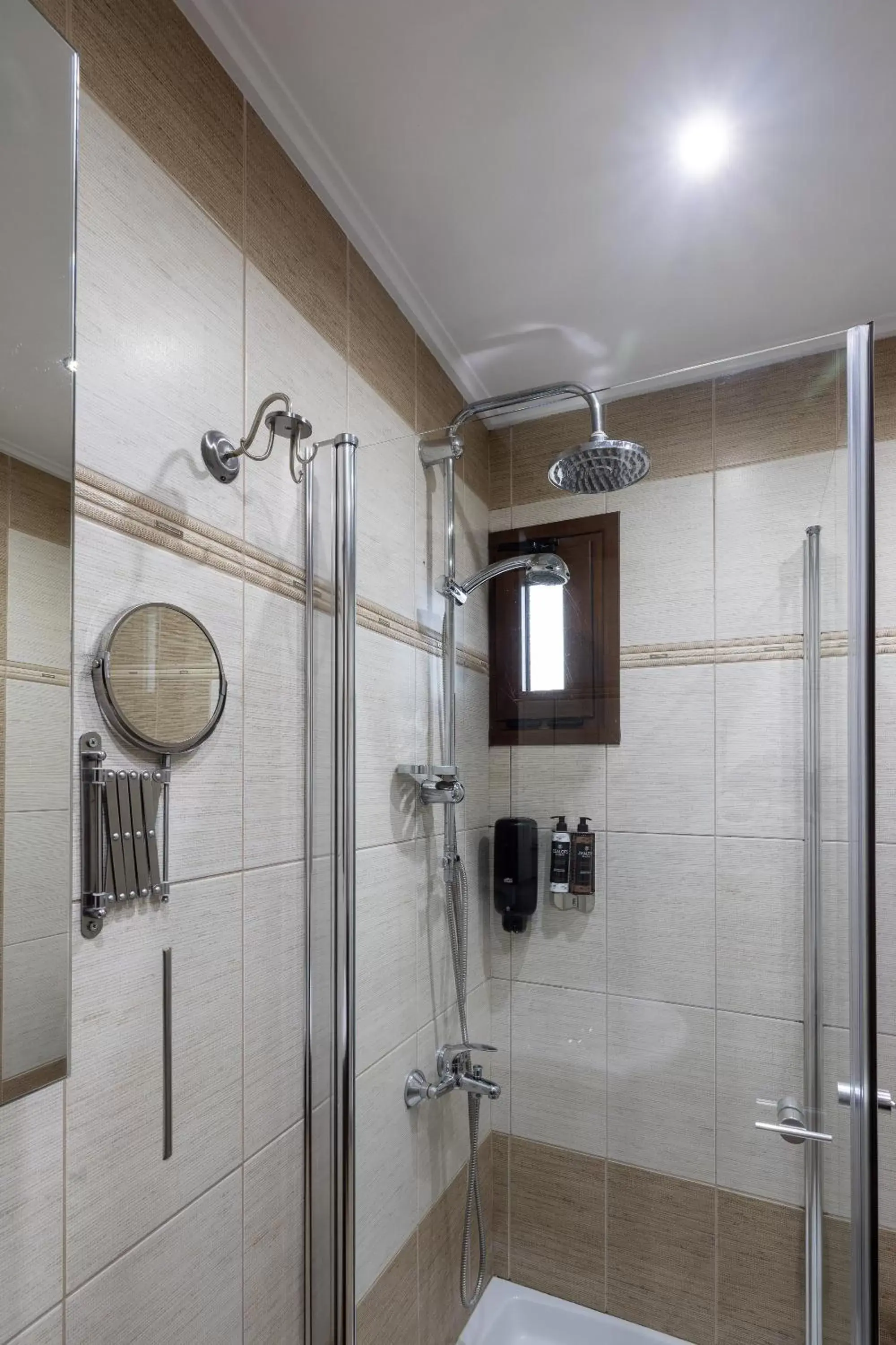 Shower, Bathroom in Tsikeli Boutique Hotel Meteora - Adults Friendly