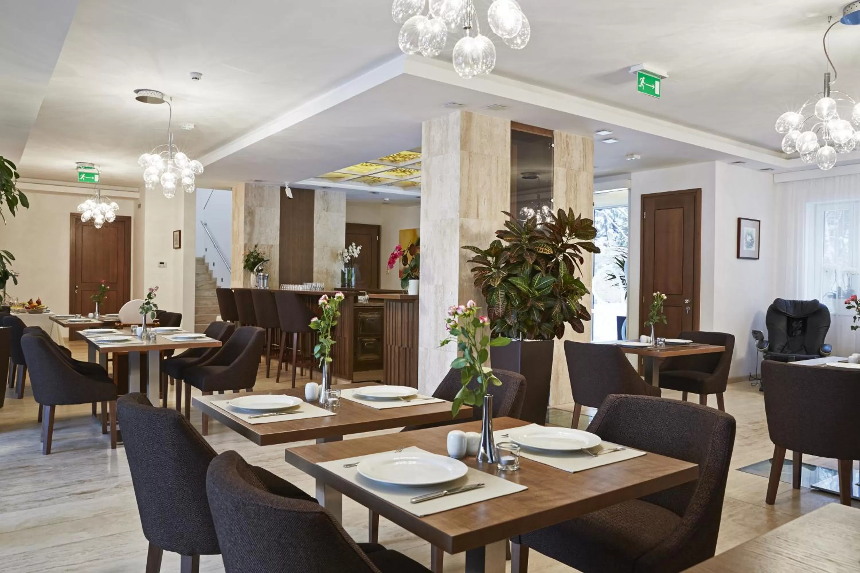 Restaurant/places to eat in Botrytis Borhotel