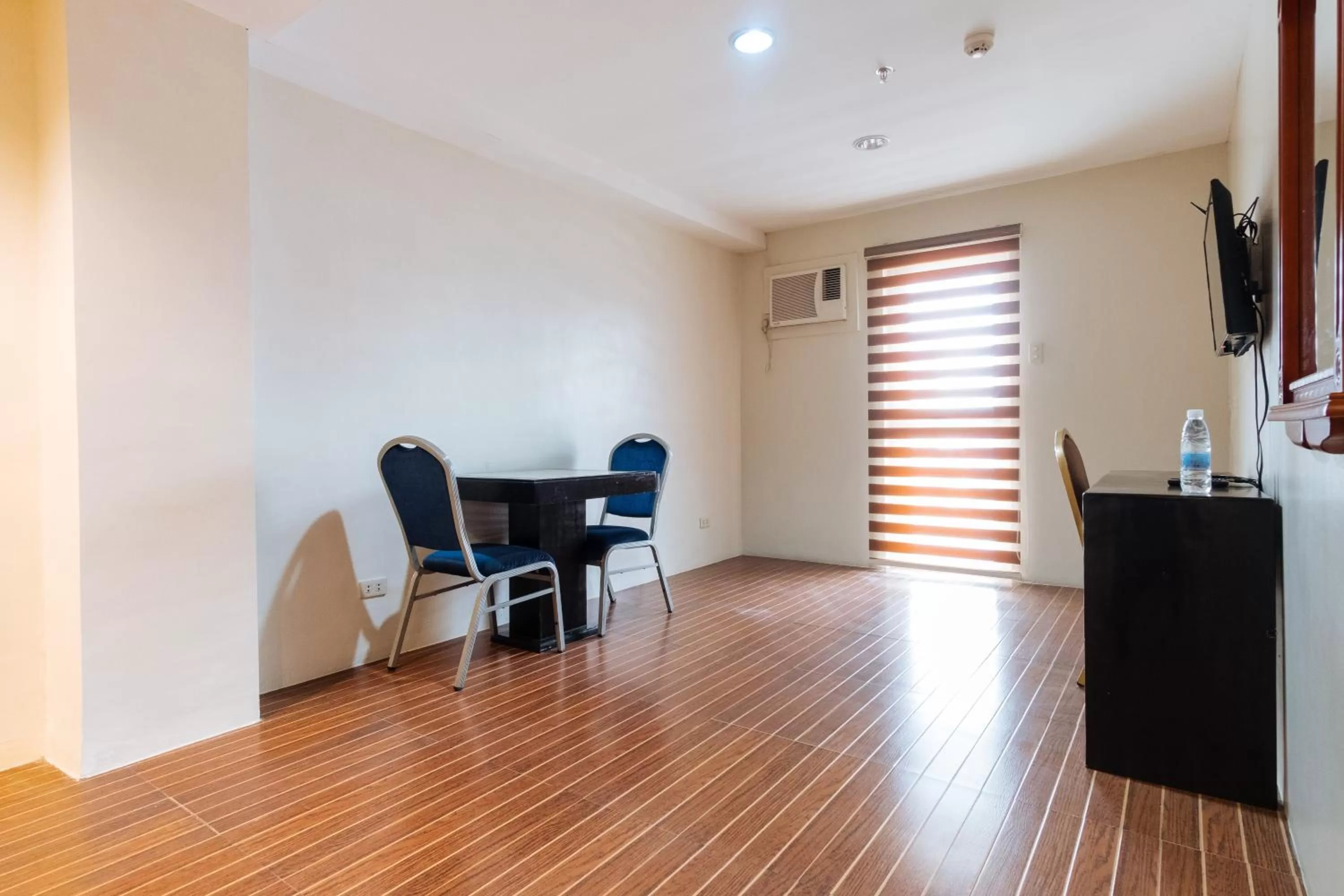 TV and multimedia in Northpointe Residences