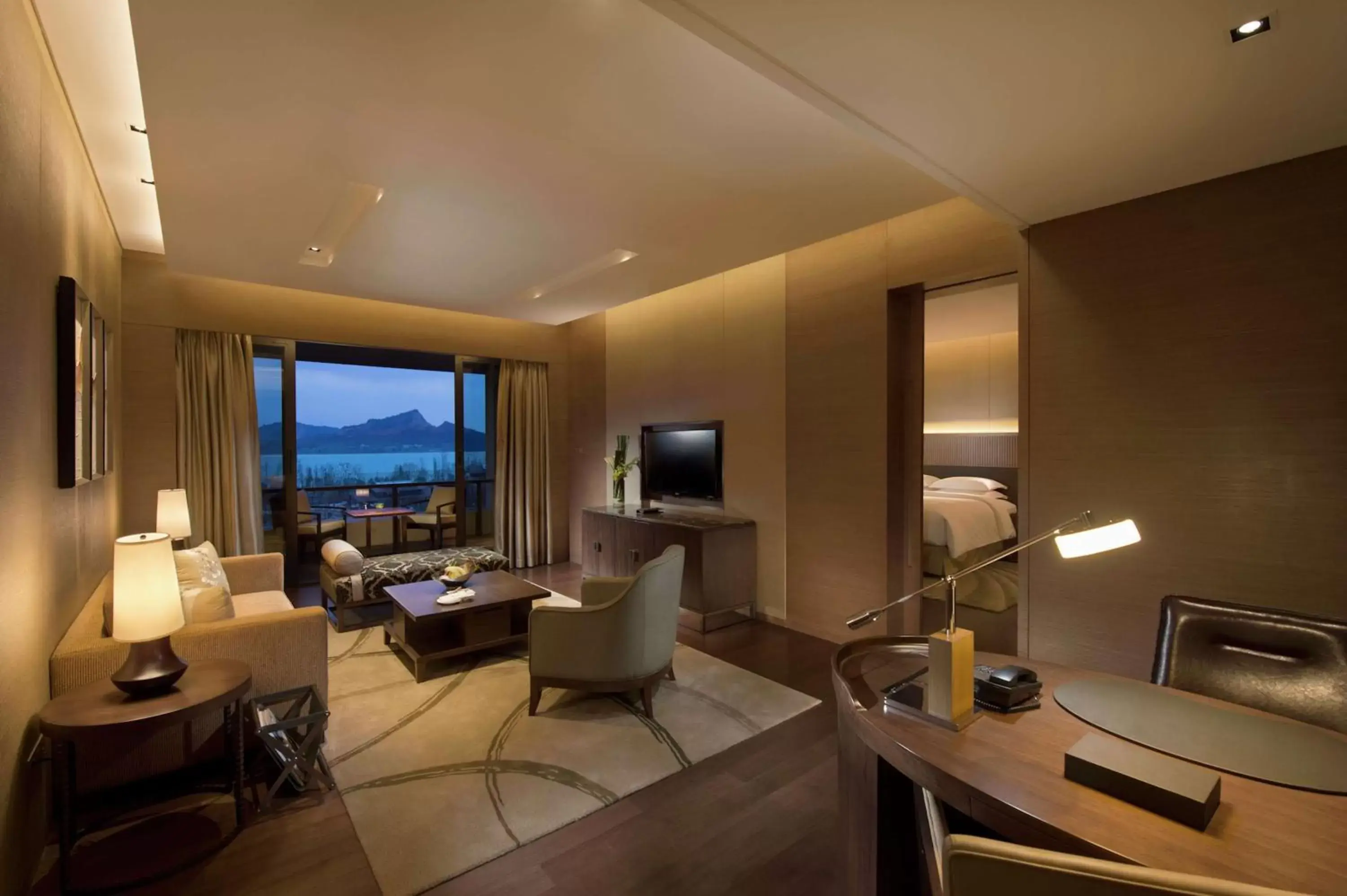 Living room in Hilton Wuhan Optics Valley