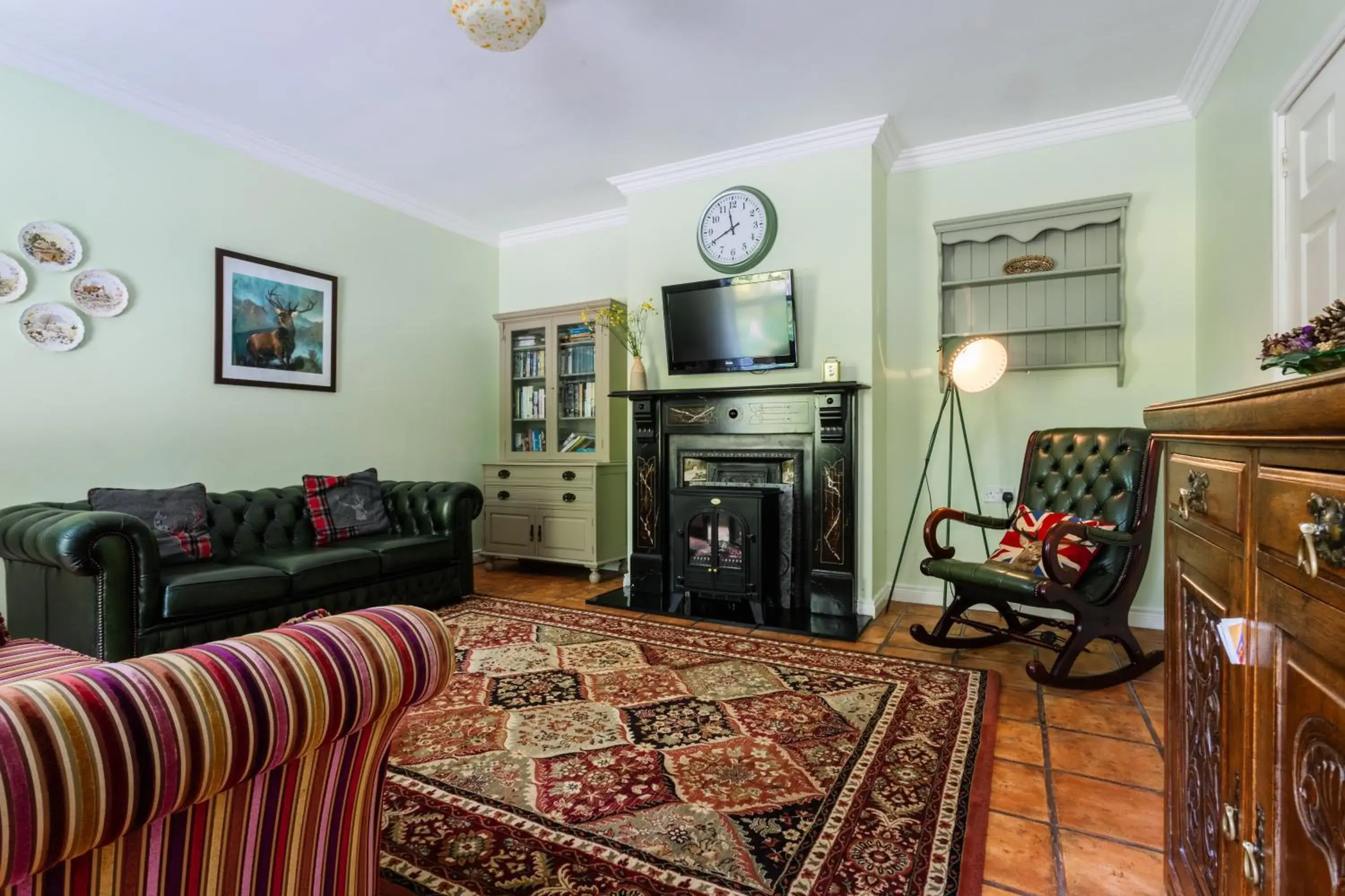 TV and multimedia, Seating Area in Brookhall Cottages