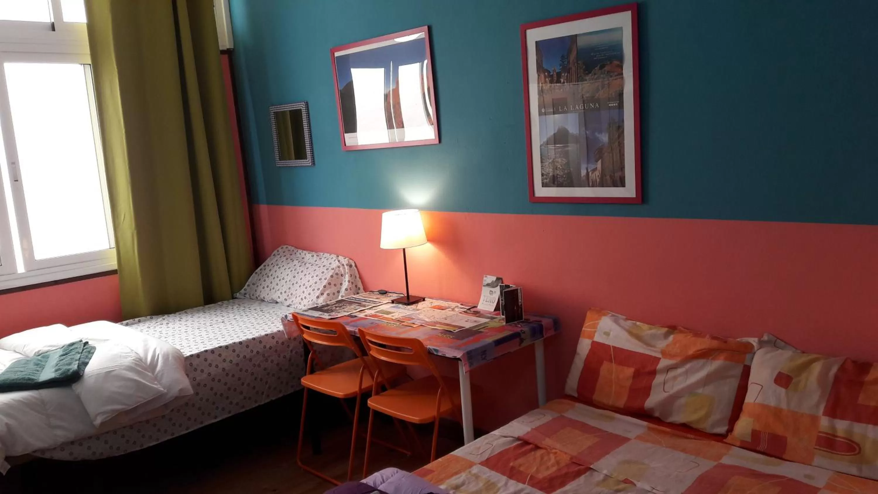 Bed in Tenerife Rooms S. C.