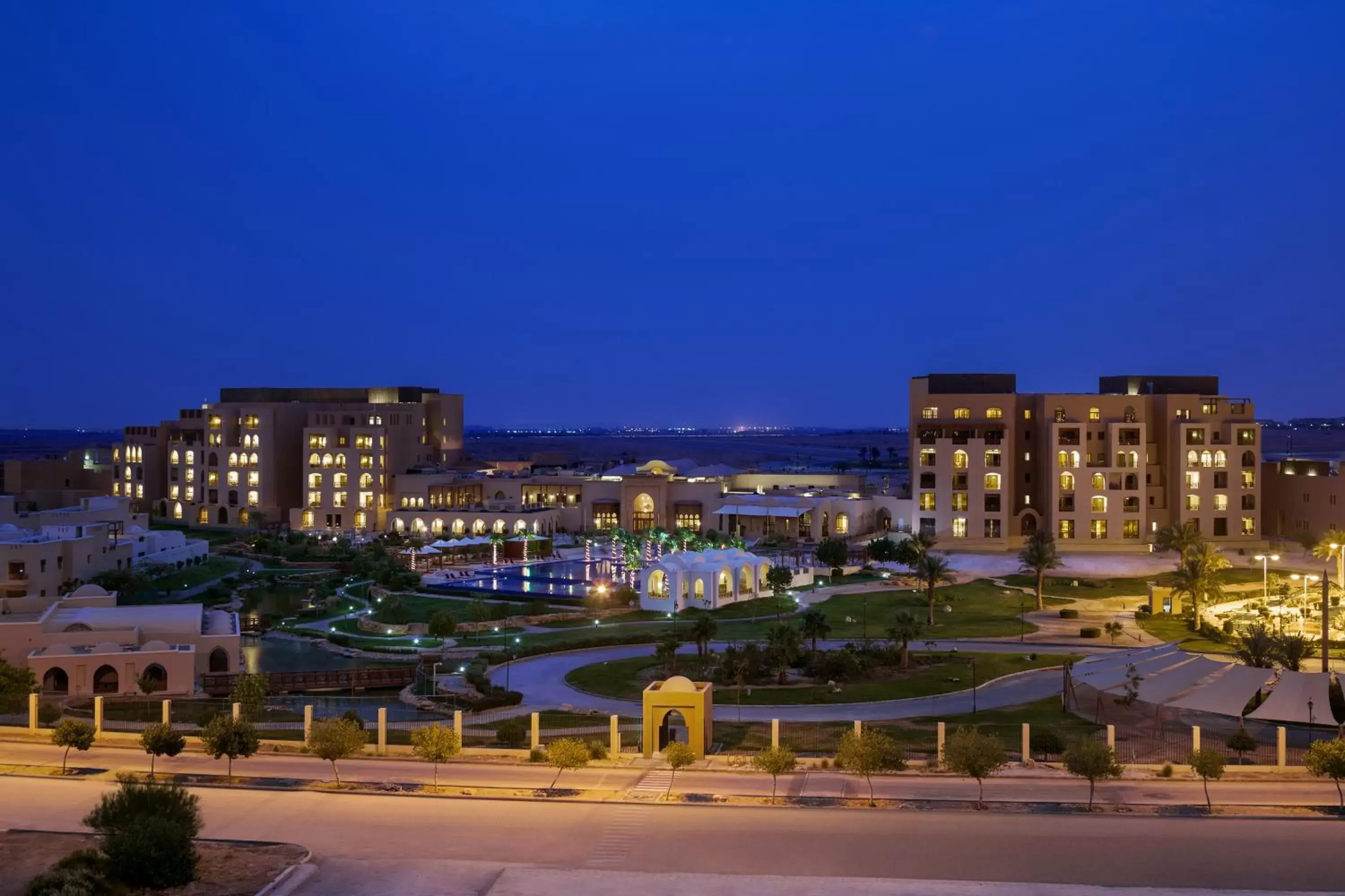 Sunset, Property Building in InterContinental Durrat Al Riyadh Resort & Spa, an IHG Hotel