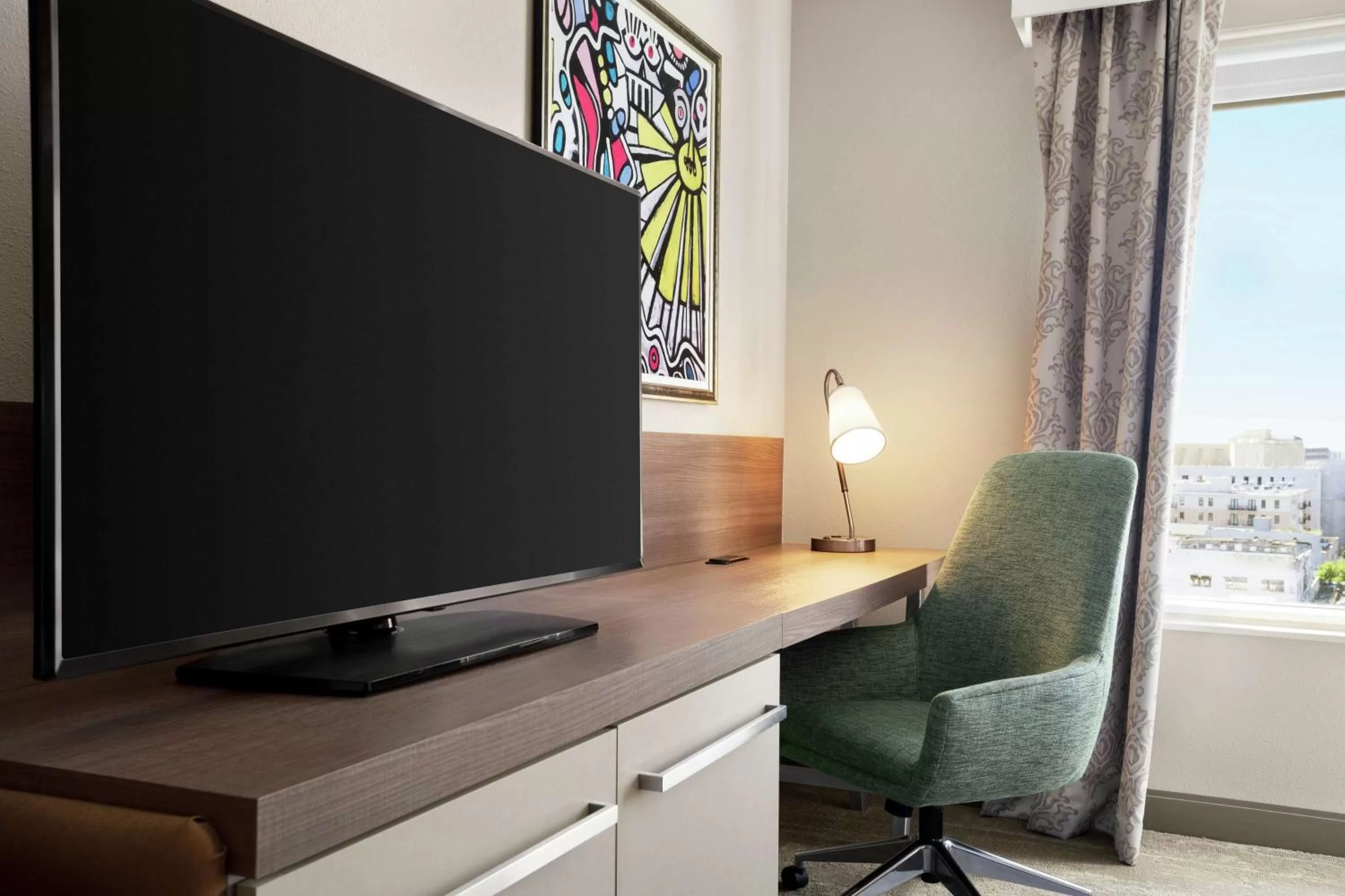 Bedroom in Hilton Garden Inn New Orleans Convention Center
