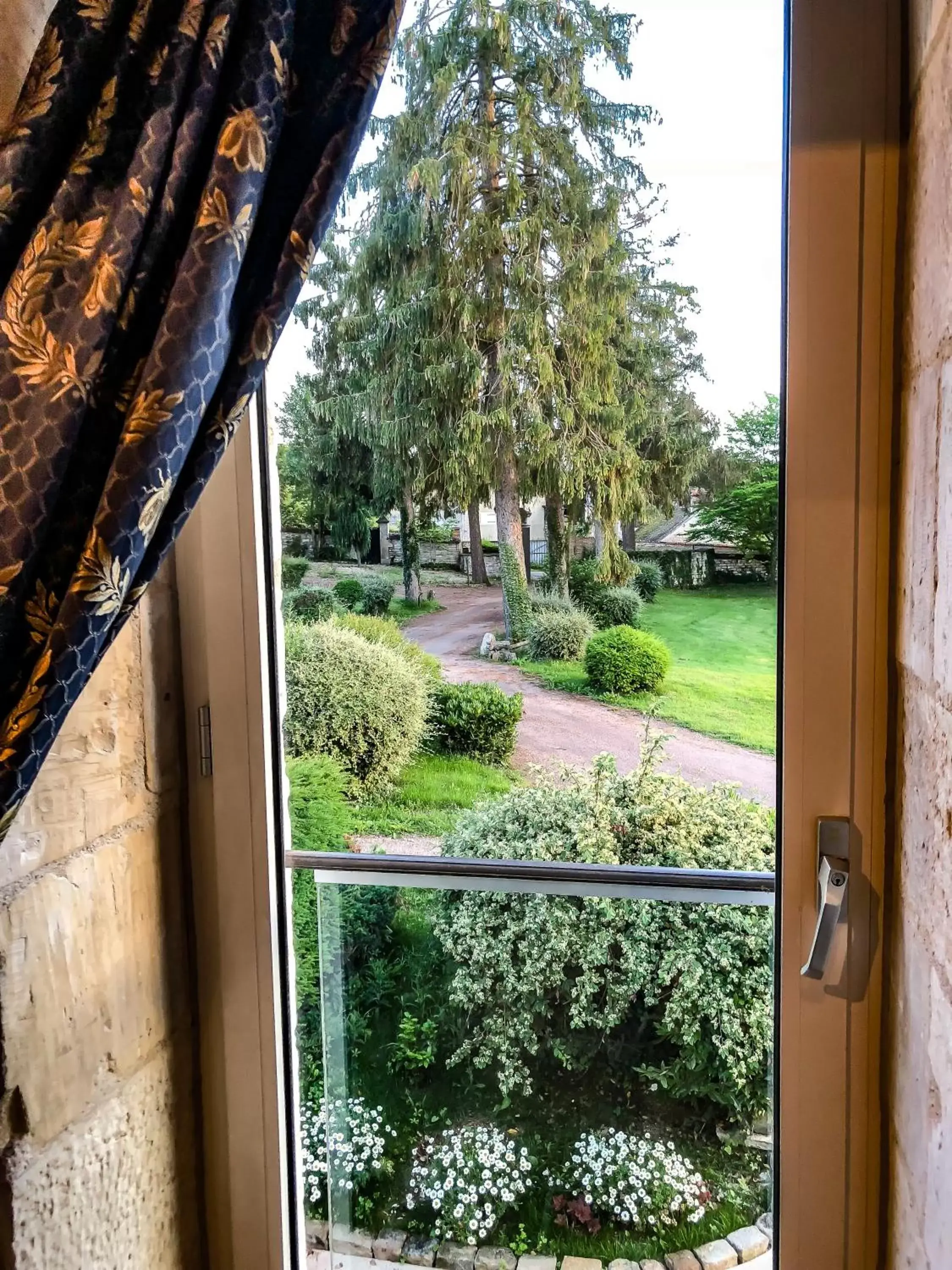 Garden view in L'abbaye Saint Michel