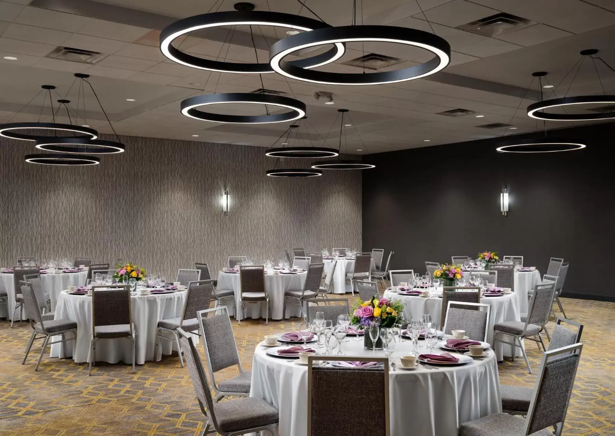 Banquet/Function facilities, Banquet Facilities in Holiday Inn Boston - Dedham Hotel & Conference Center, an IHG Hotel