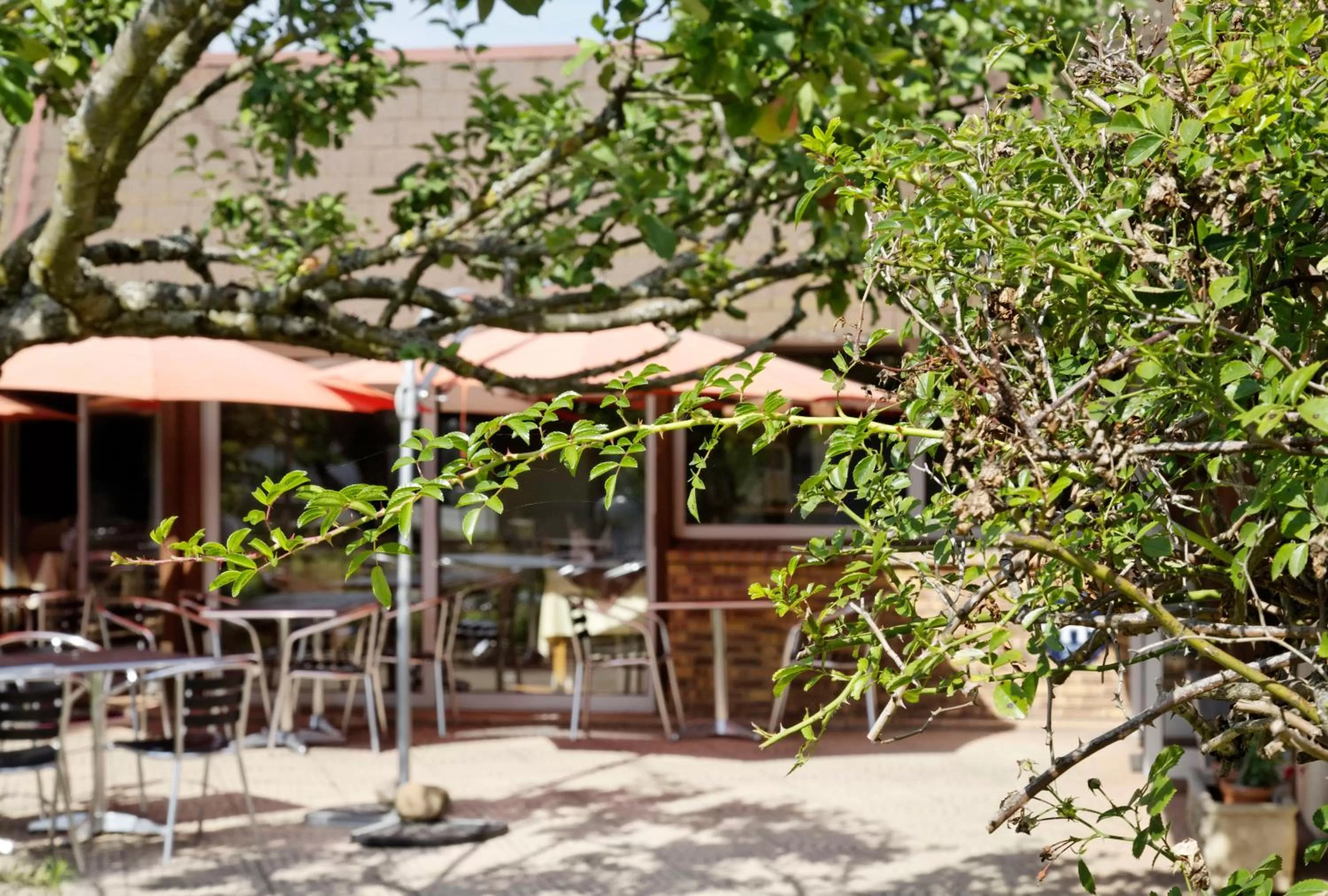 Restaurant/places to eat in Charme Hôtel, Montbéliard Sud