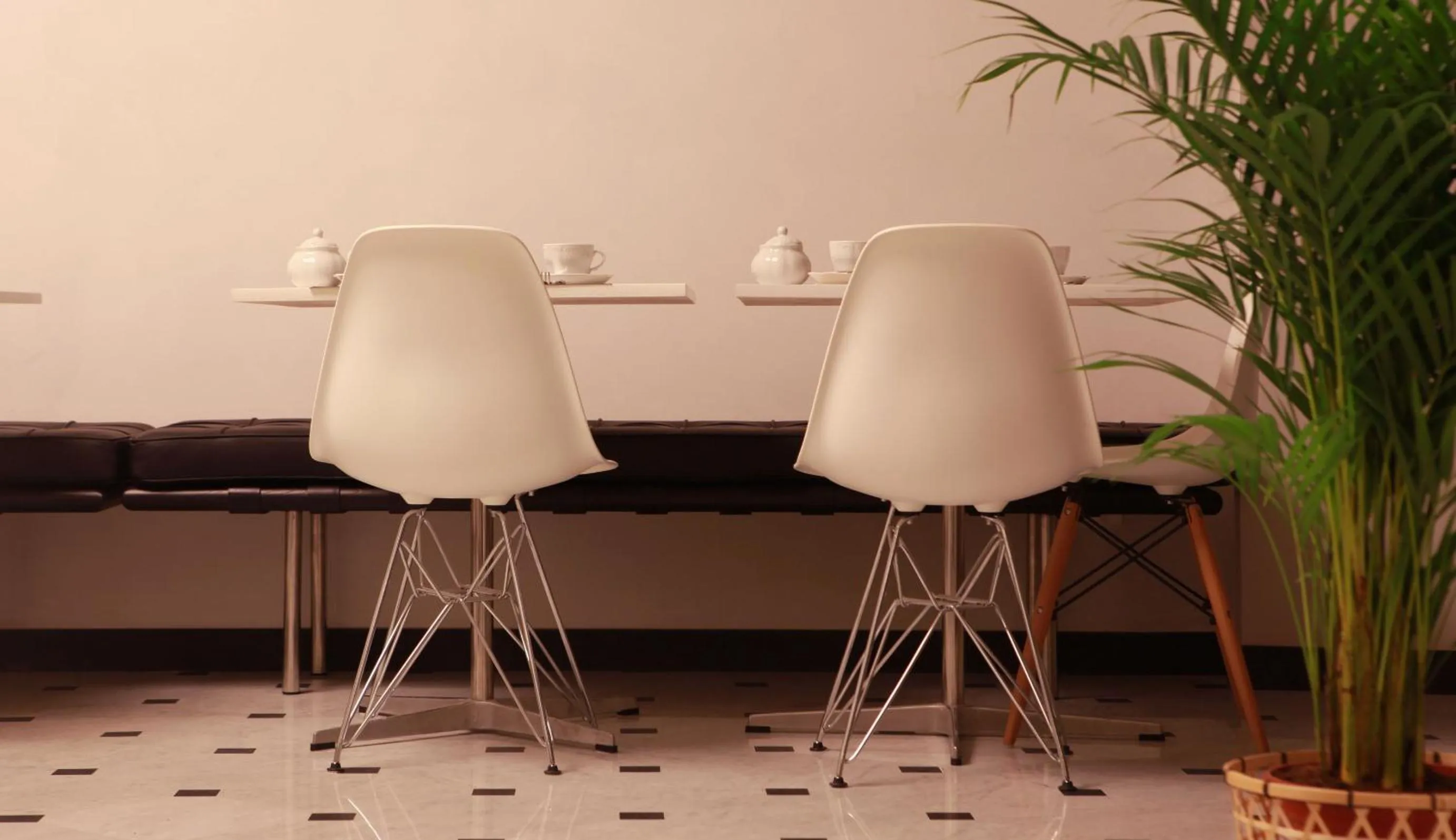 Communal lounge/ TV room in Hotel Le Nuvole Residenza d'Epoca